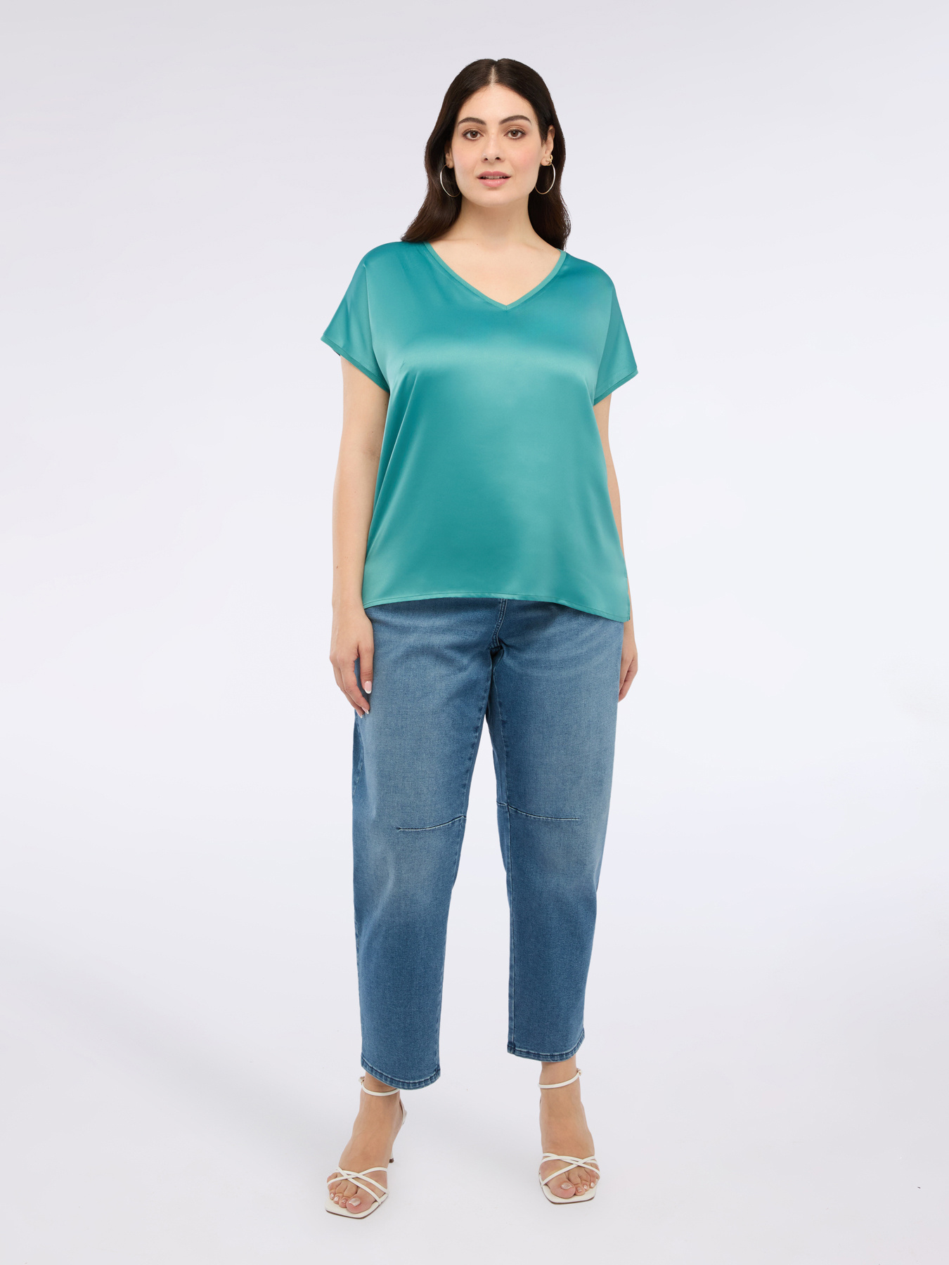 Zweistoffiges T-Shirt mit V-Ausschnitt image number 3