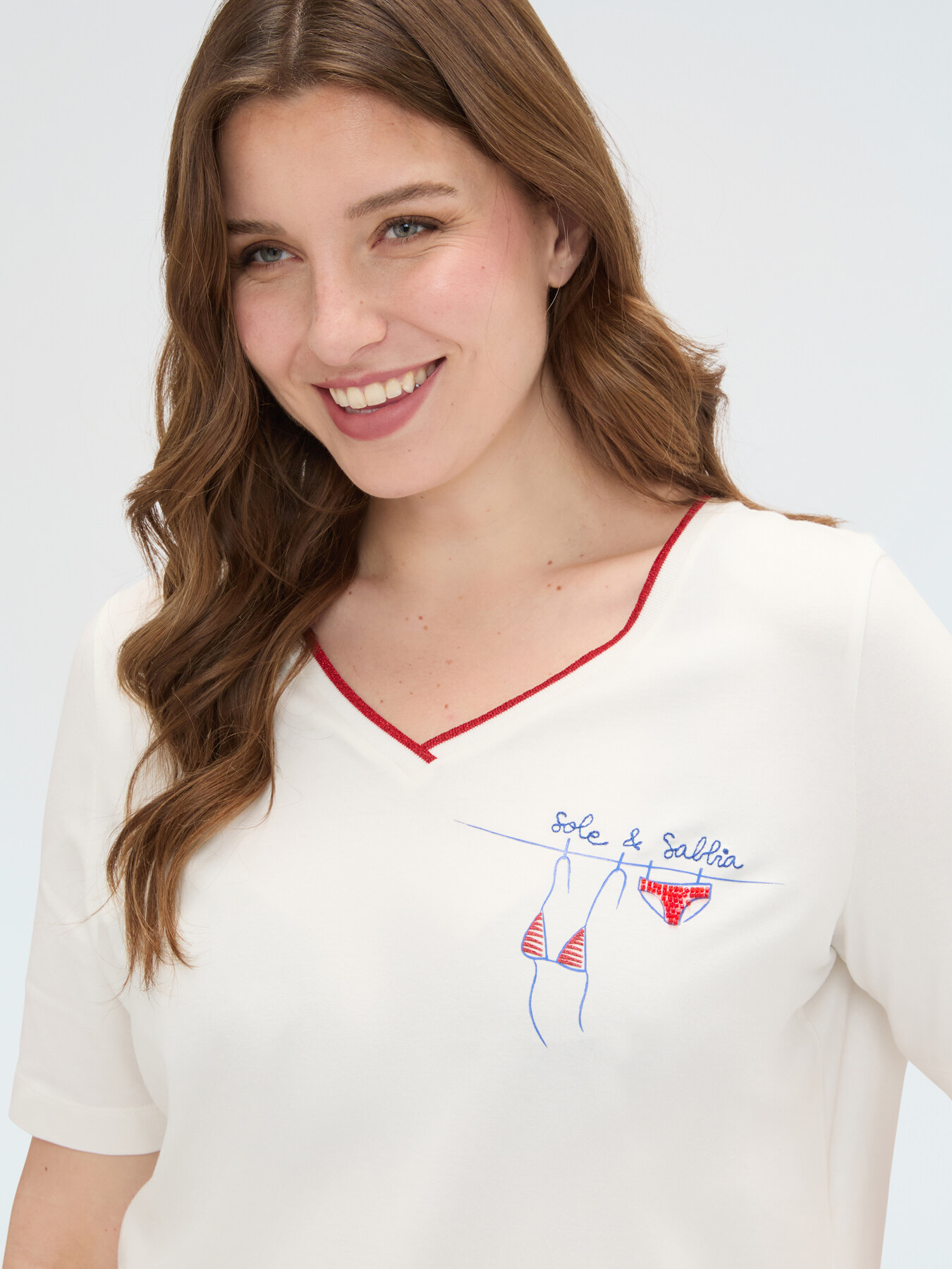 T-shirt in cotone con stampa e lettering image number 3