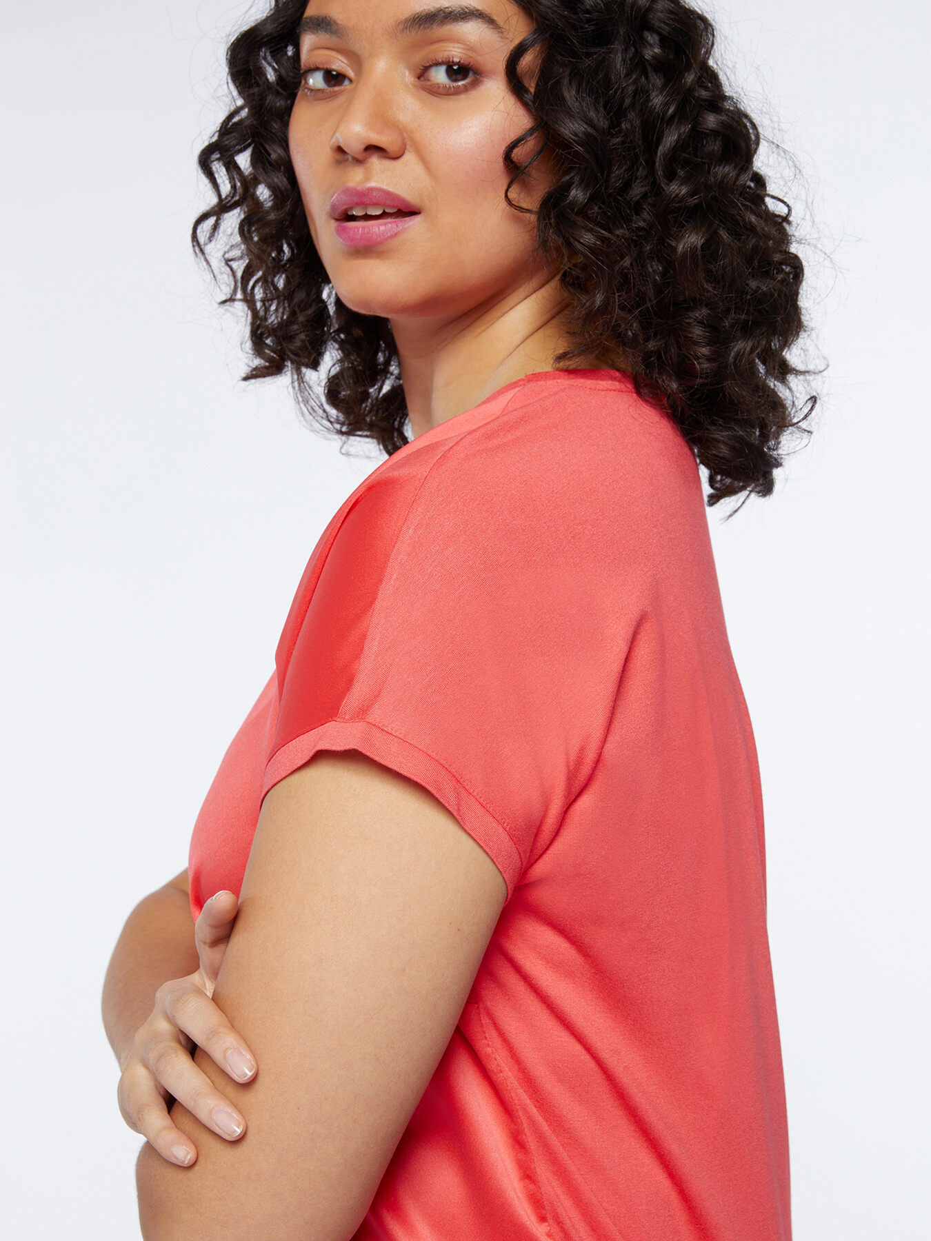 Blusa de raso image number 3