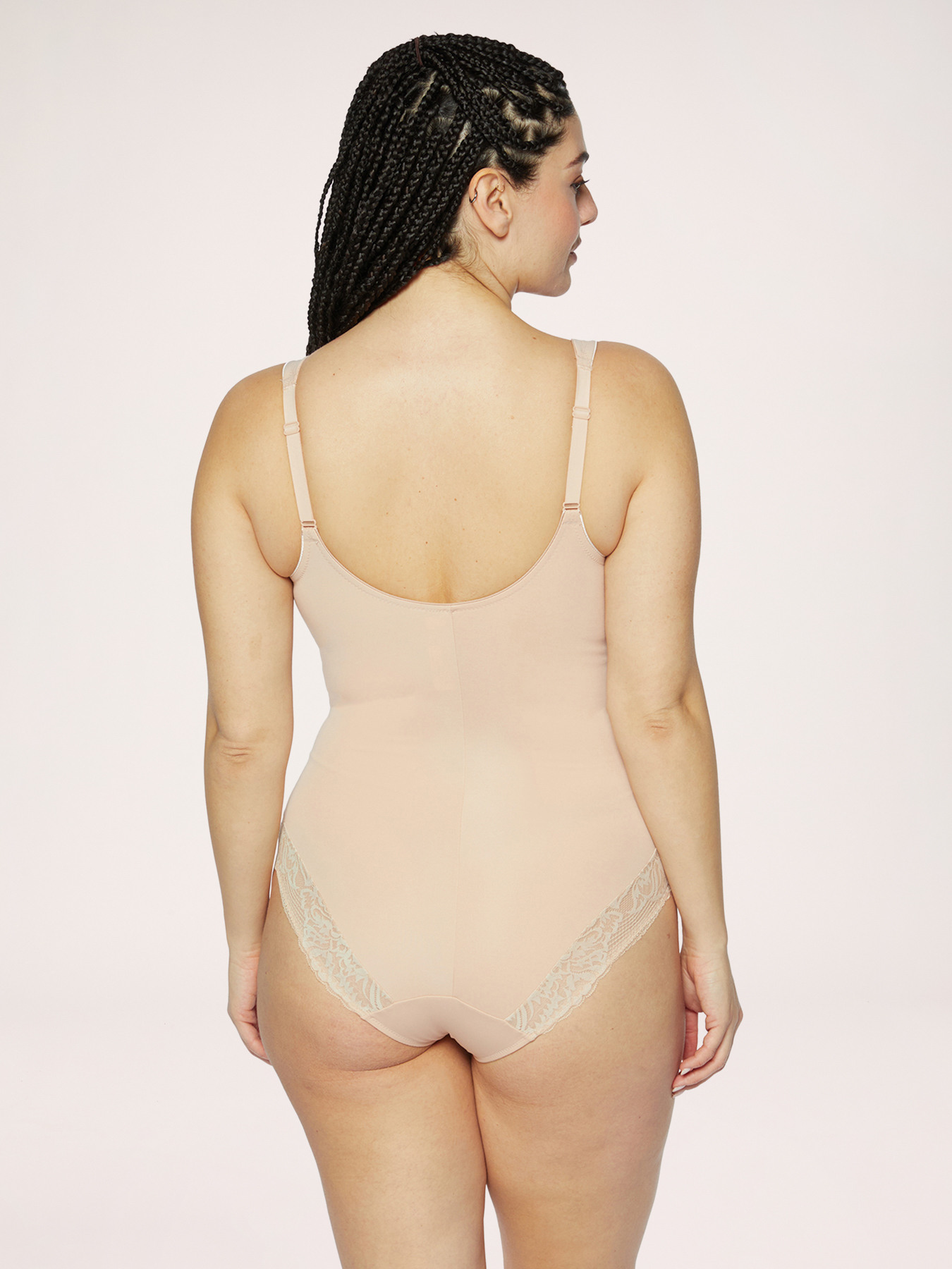 Triumph body sculpting D cup image number 1