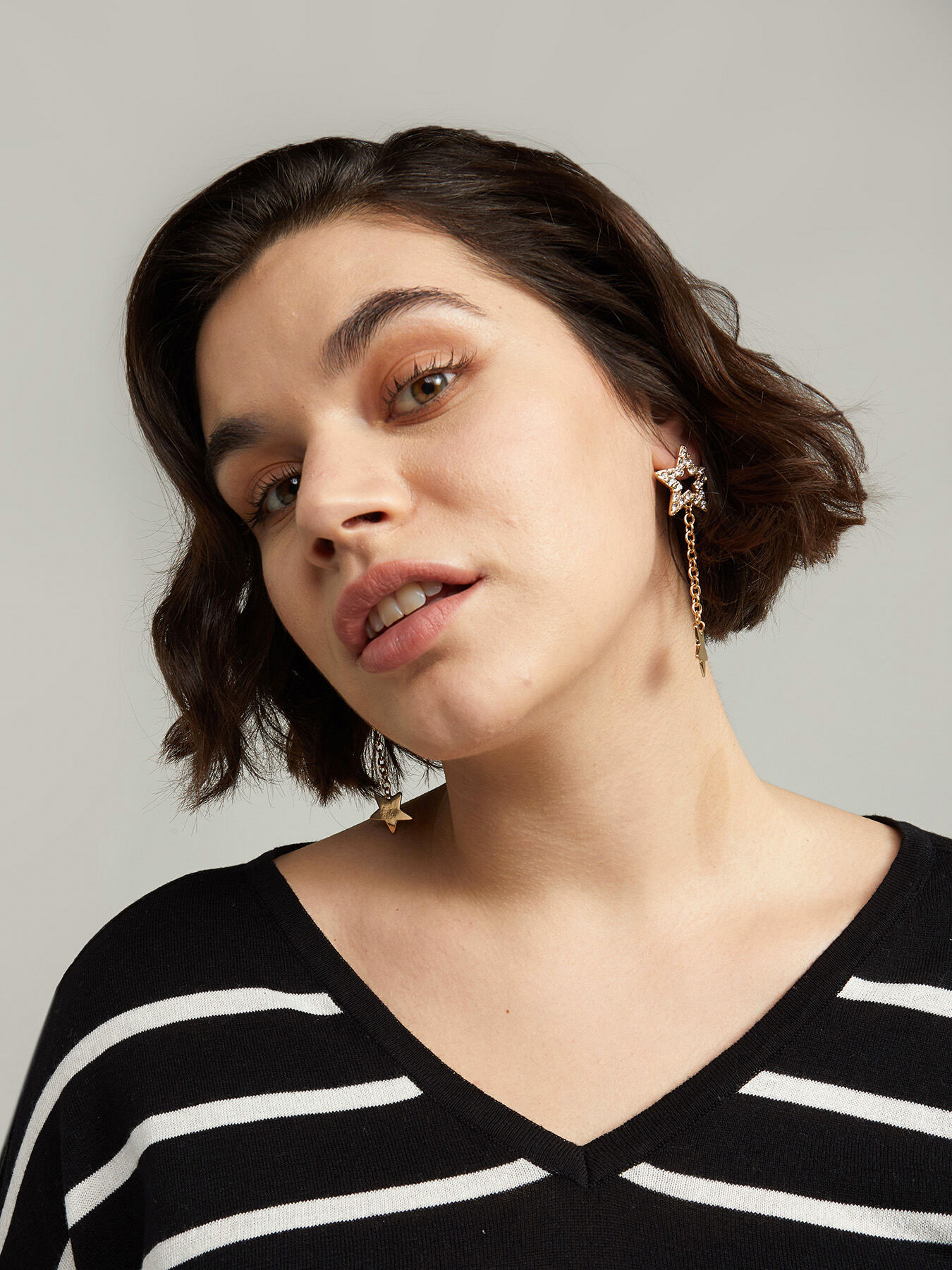 Orecchini pendenti a stella image number 2