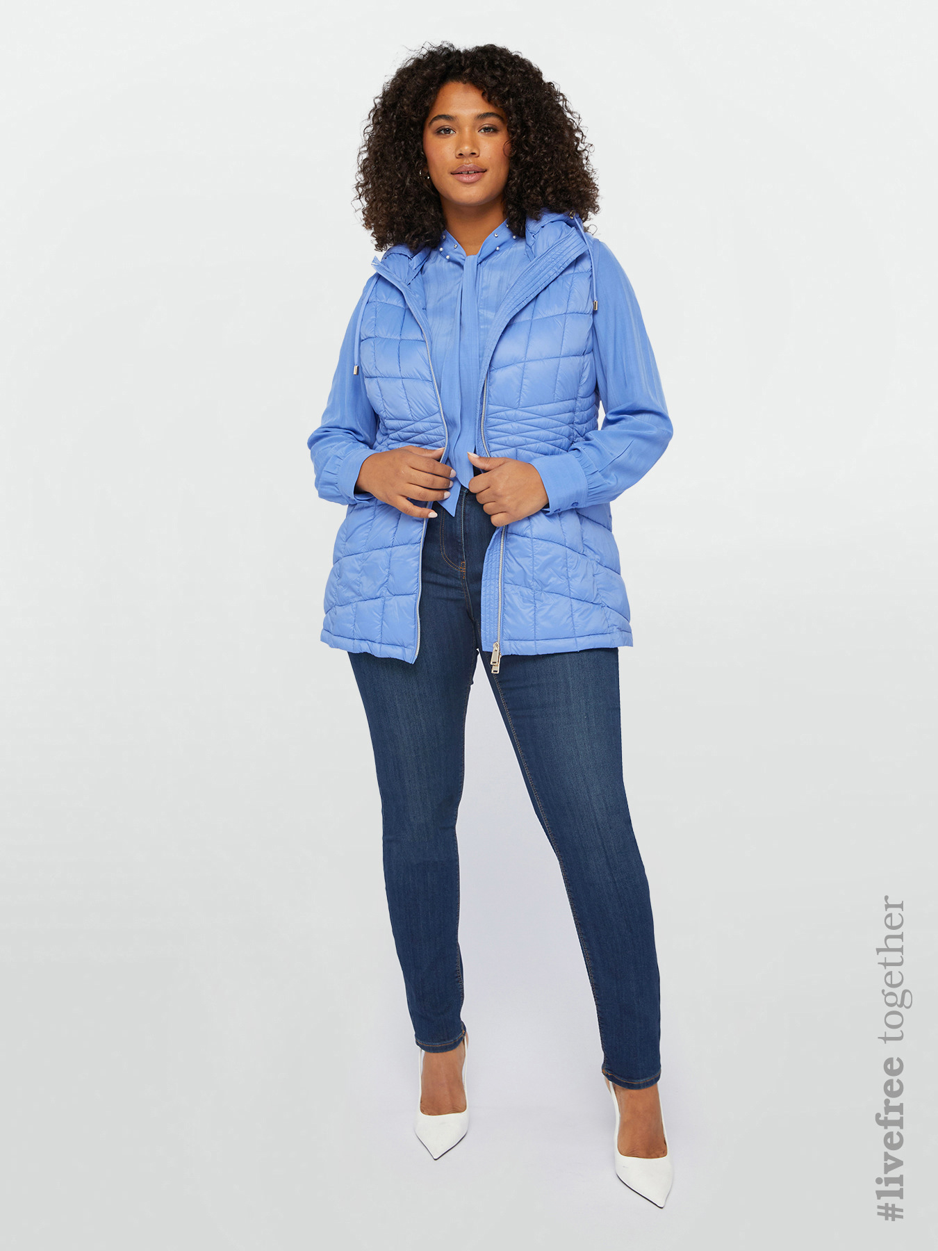 Sorona&reg; Aura sleeveless down jacket image number 0