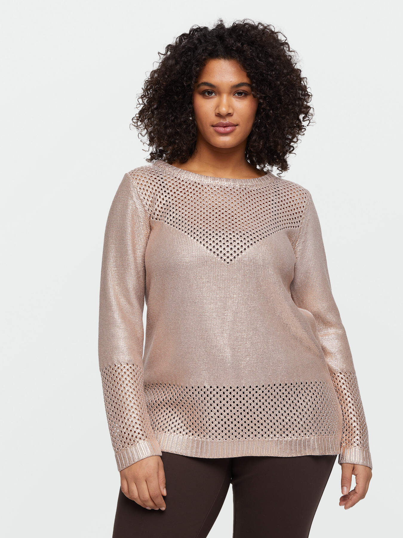 Pull effet lam&eacute; en filet image number 0