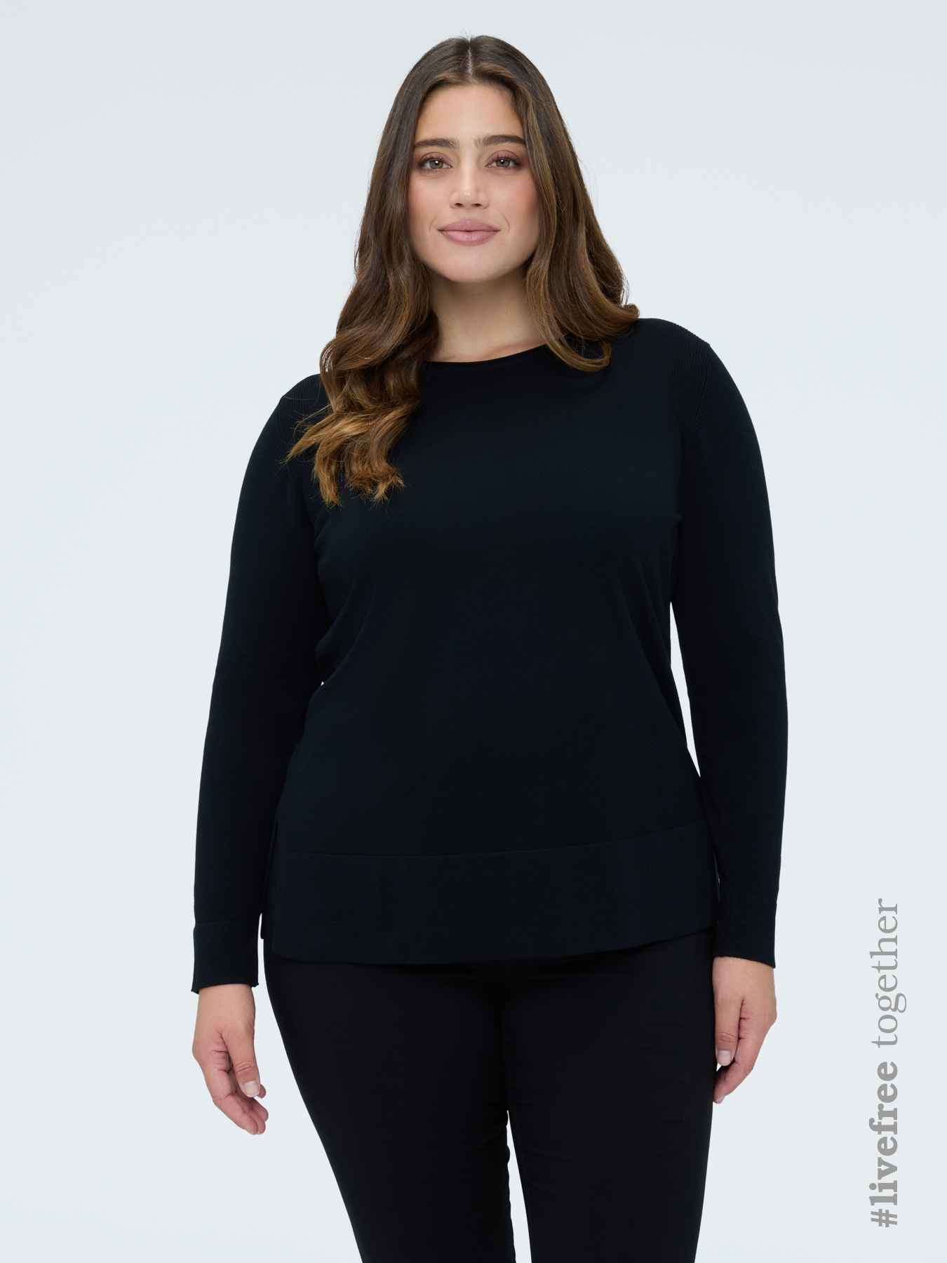 Crew neck sweater in viscose blend image number 0