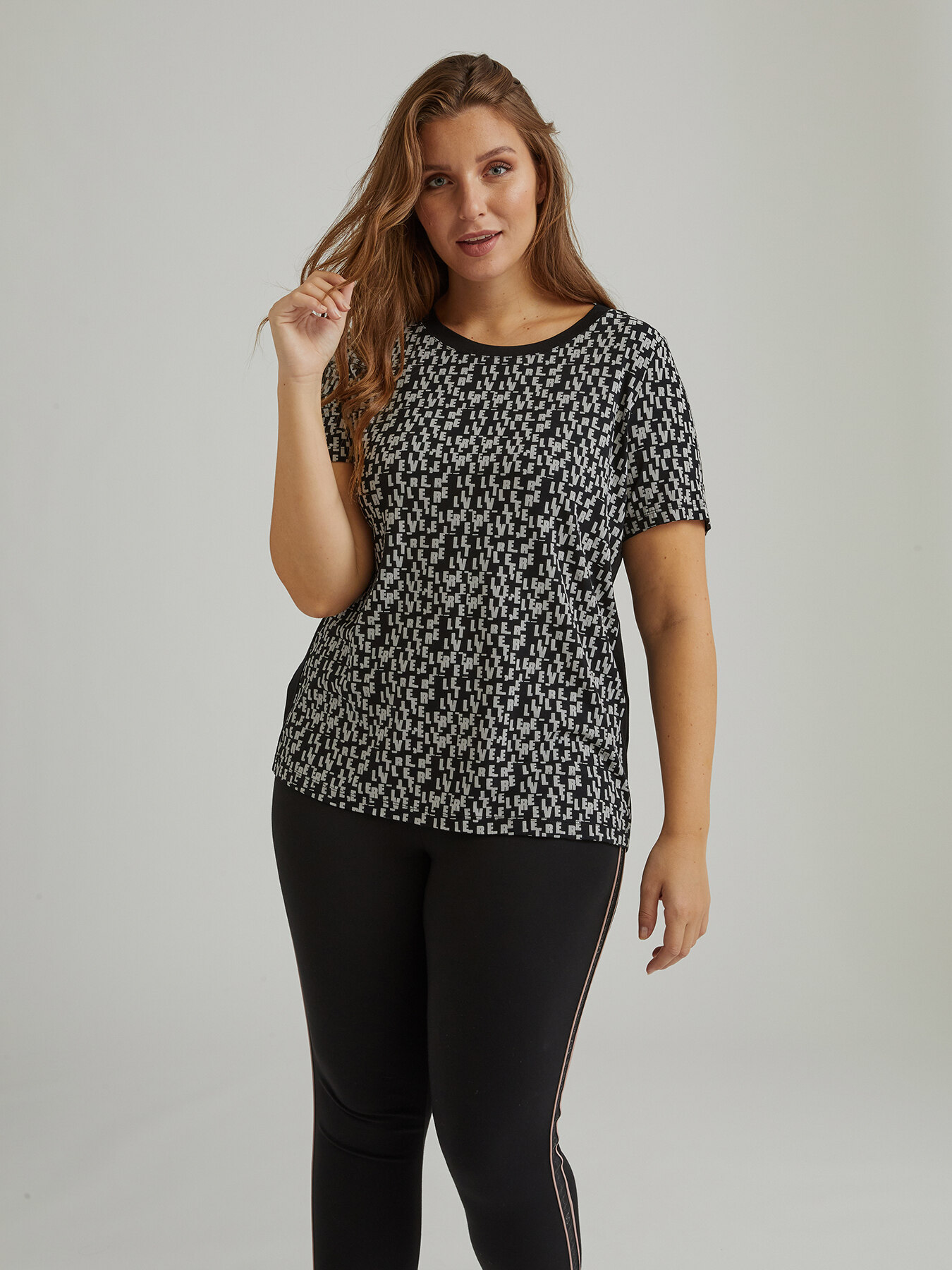 Camiseta "GO." con estampado de texto image number 0