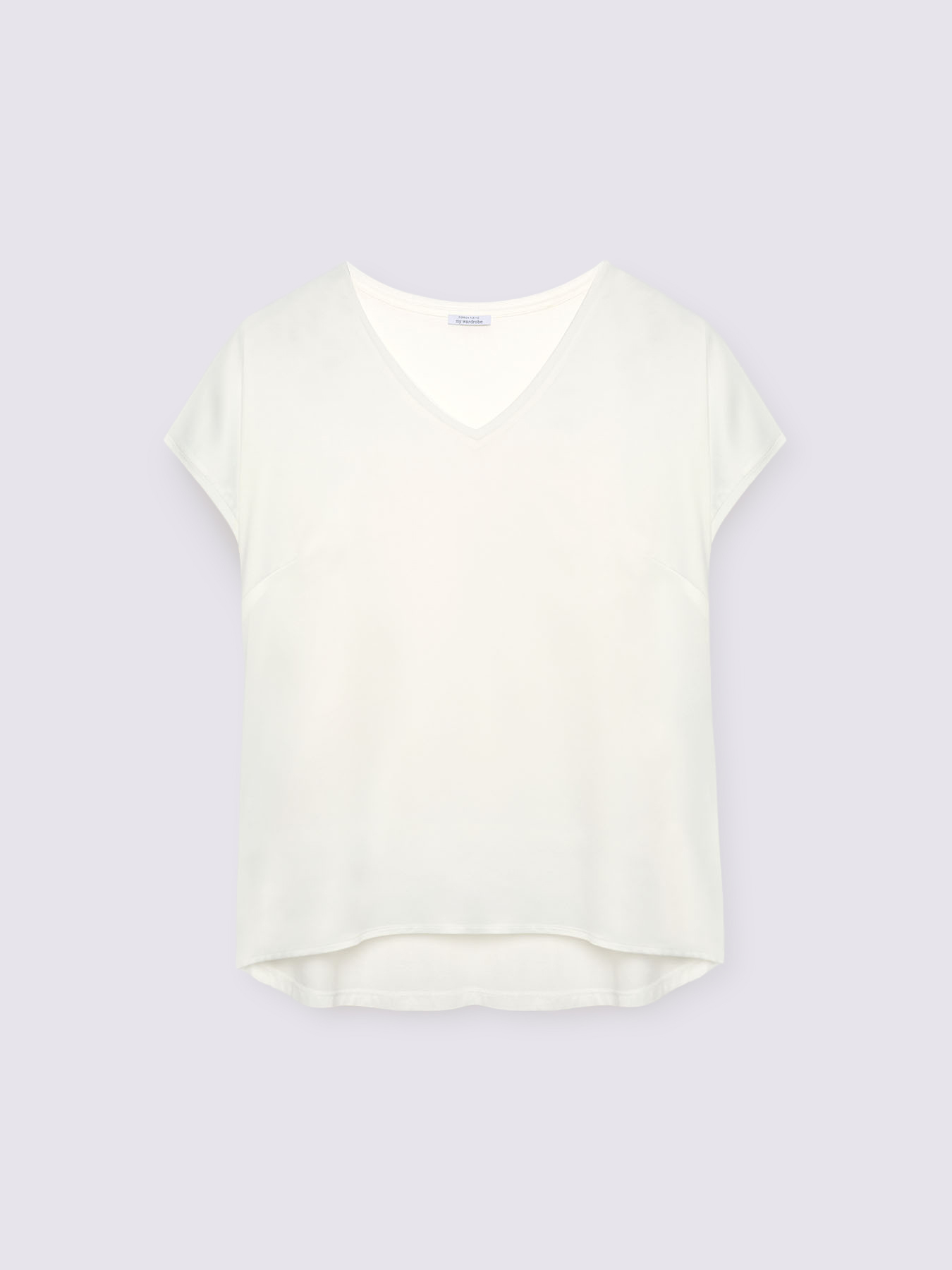 Two-material V-neck T-shirt image number 4