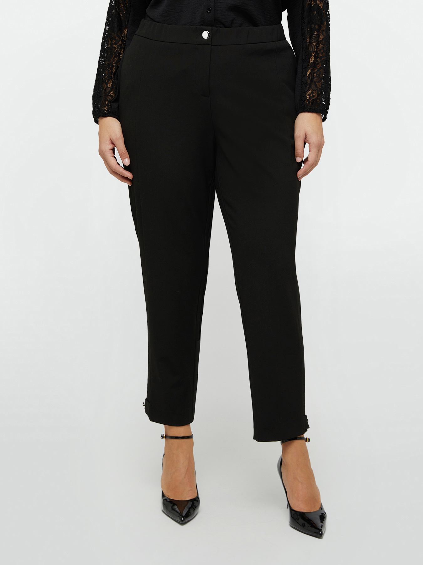 Trousers with loops at the hem image number 2