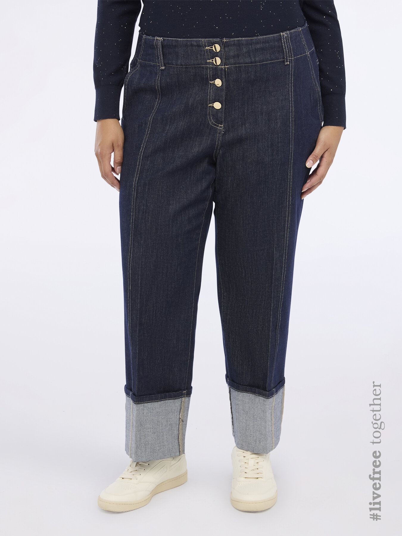 Cropped jeans with maxi cuff image number 1