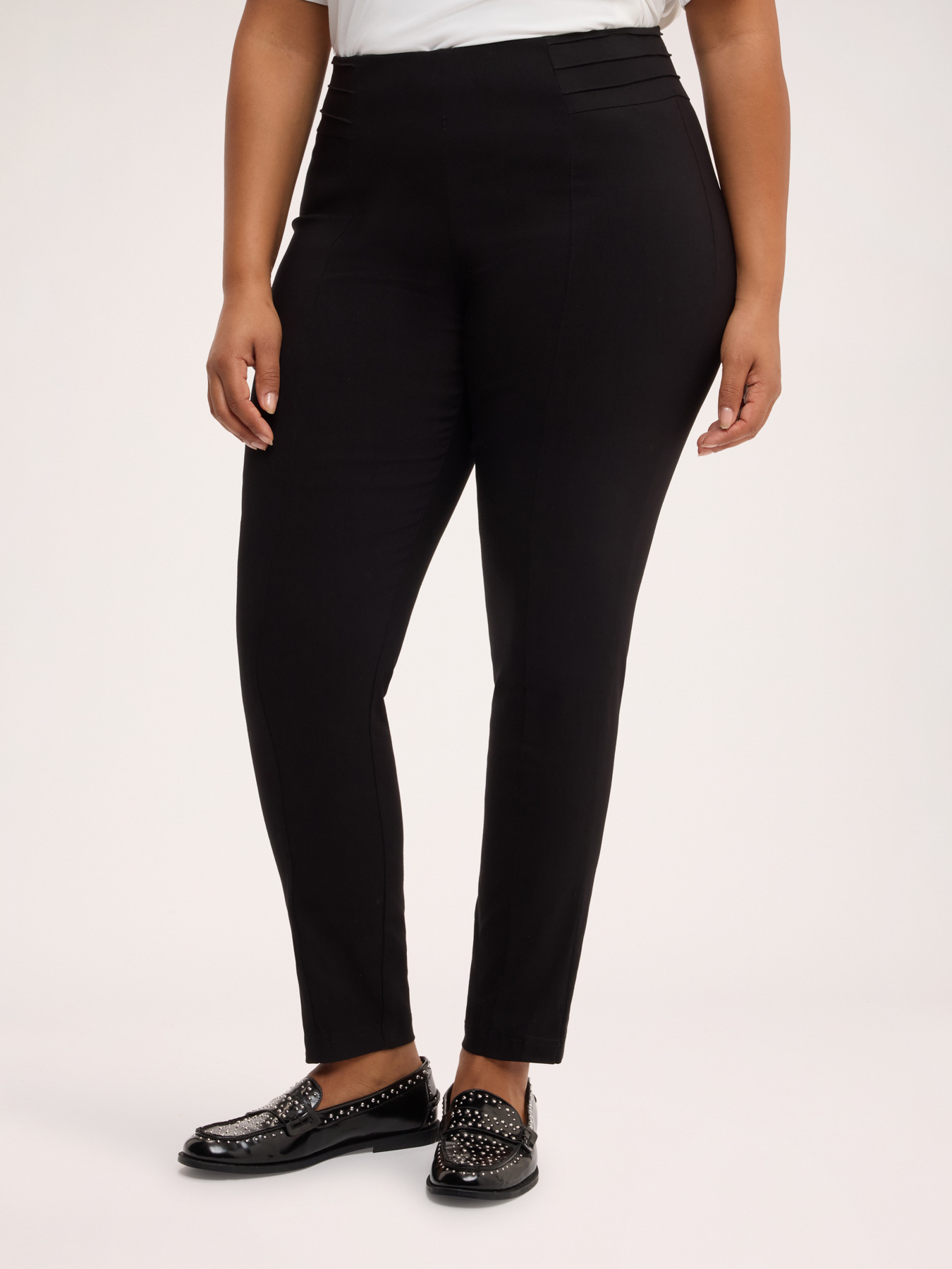 Jeggings avec pli frontal et boutons d&eacute;coratifs image number 0