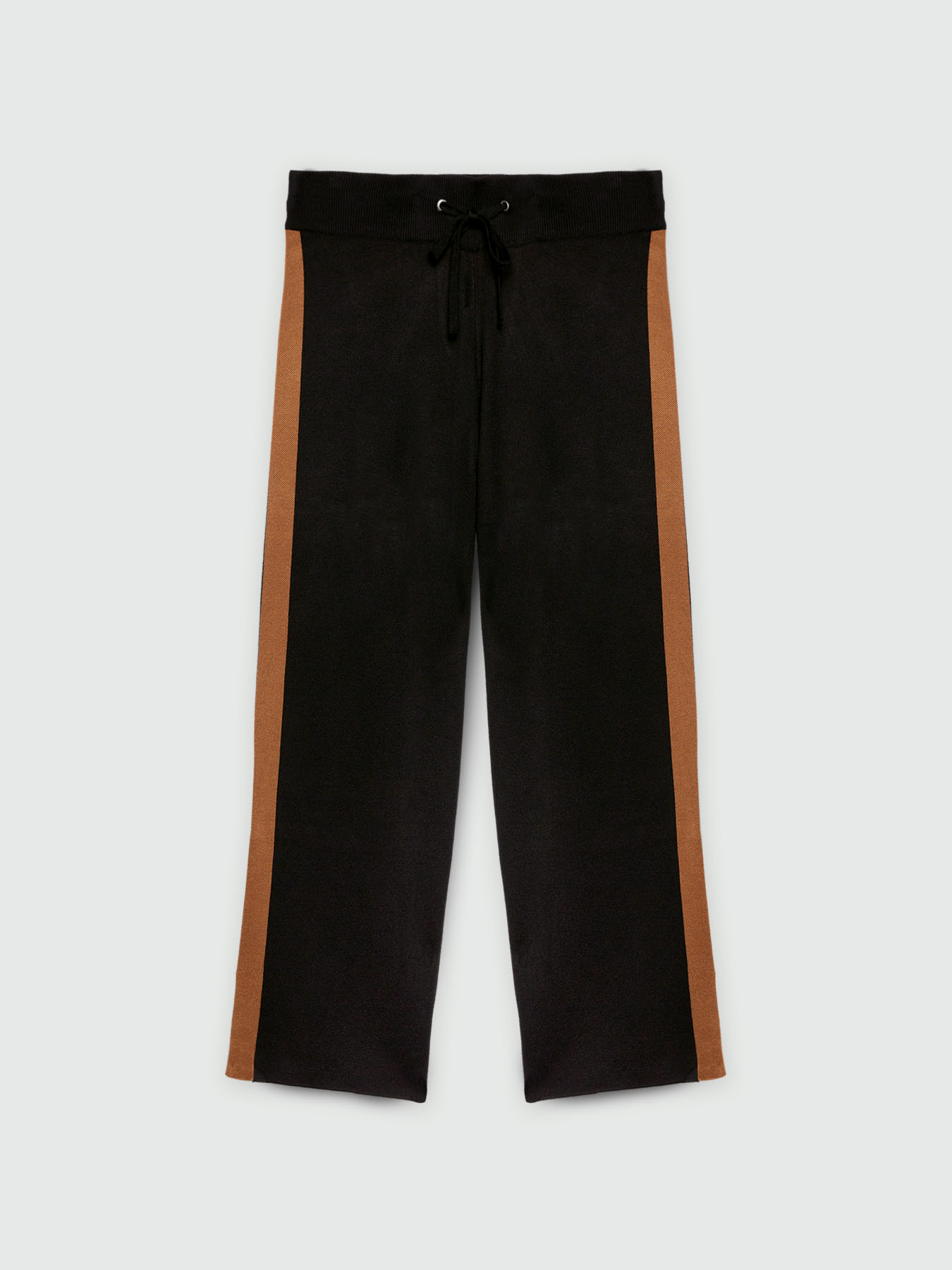 LENZING&trade; ECOVERO&trade; viscose knit trousers image number 3