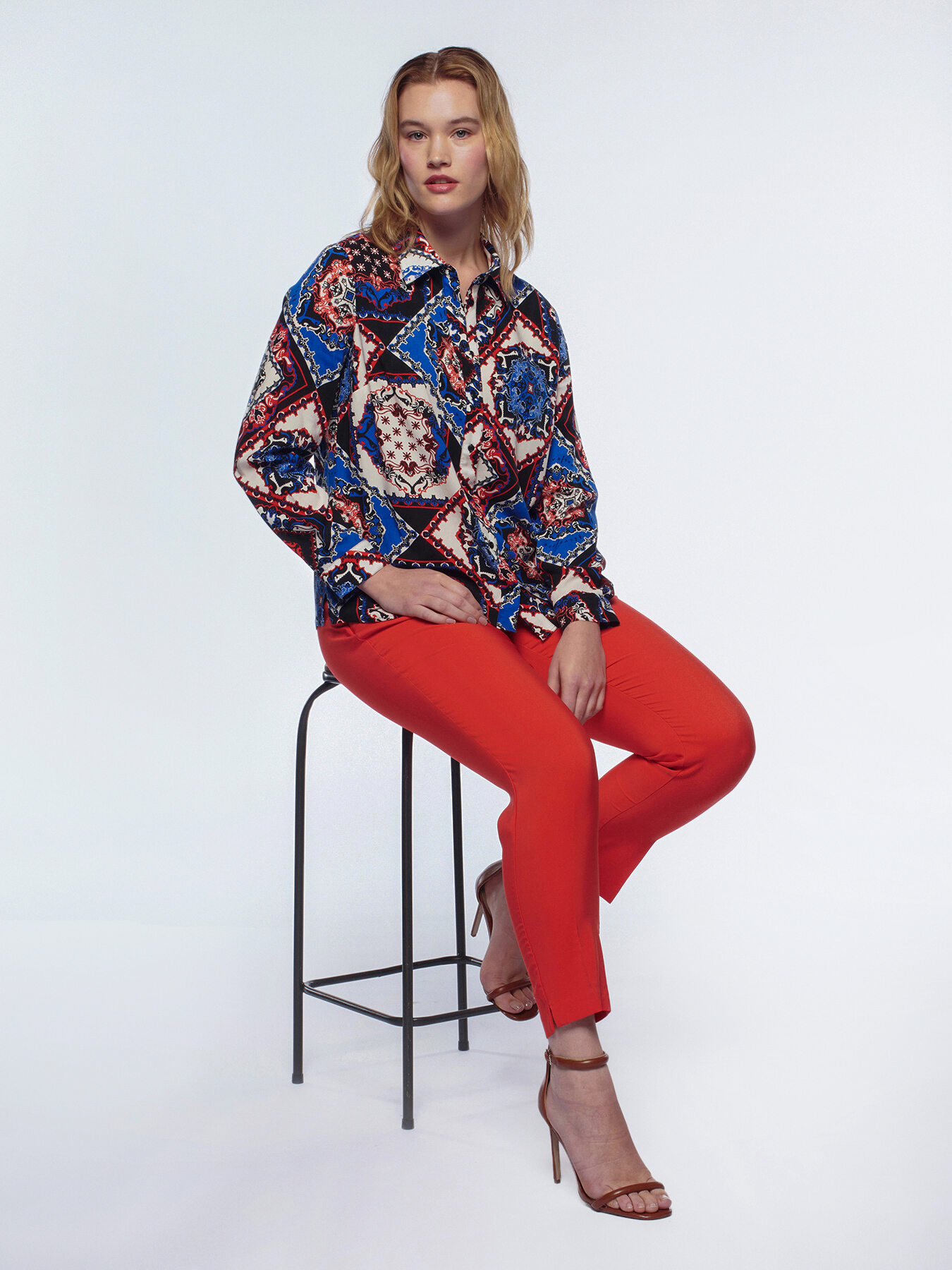 Bandanna print shirt image number 3