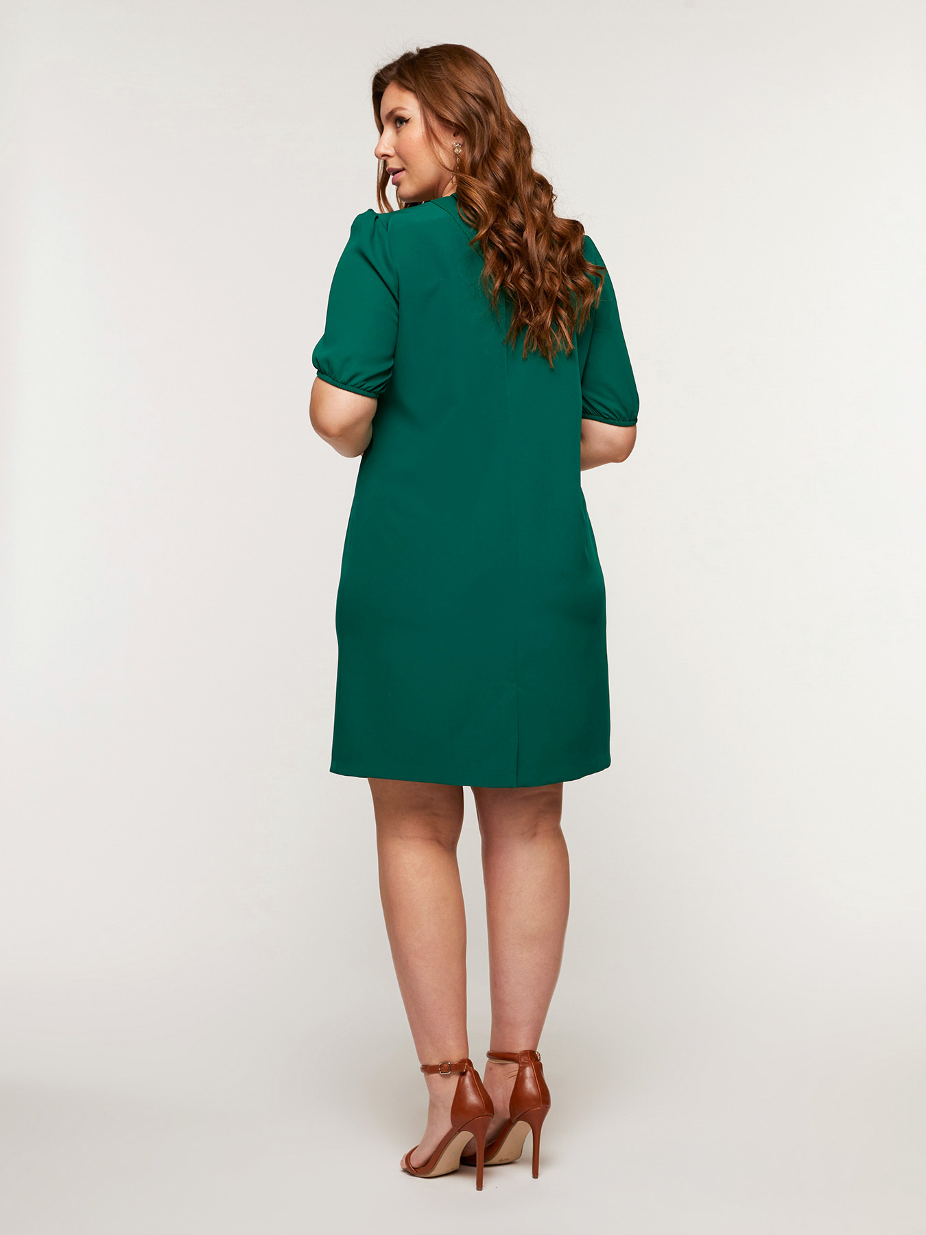 Vestito elegante con scollo a V image number 1