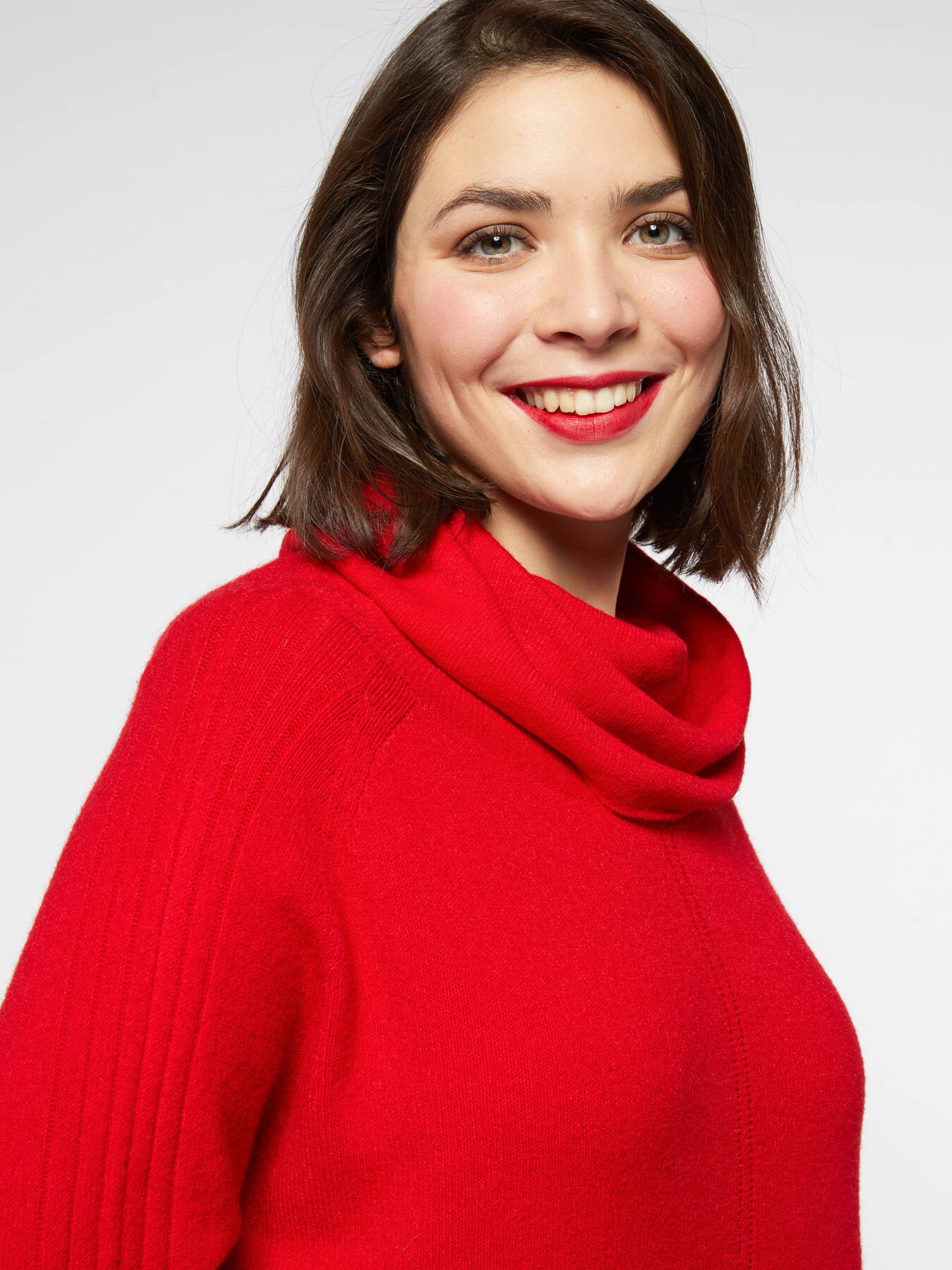 Maglia lunga a mini abito con collo ad anello image number 2