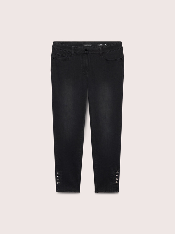 Jean skinny avec appliqu&eacute;s