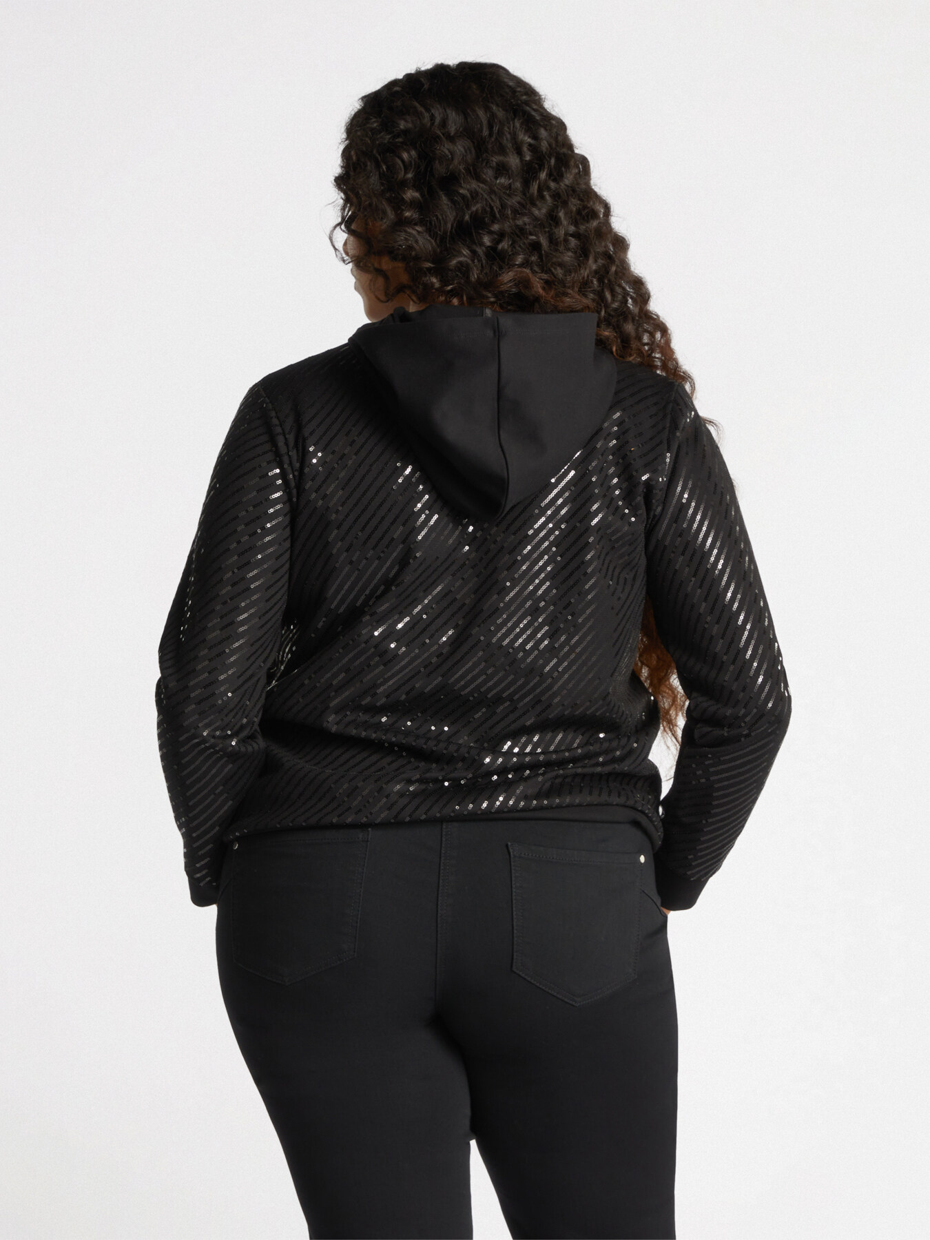 Sweat-shirt &agrave; rayures diagonales en paillettes image number 1