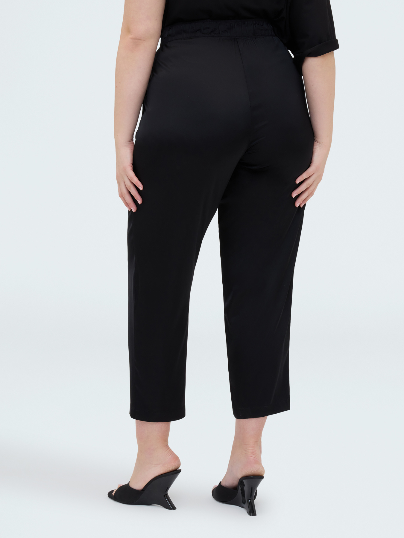 Joggers in raso stretch image number 3