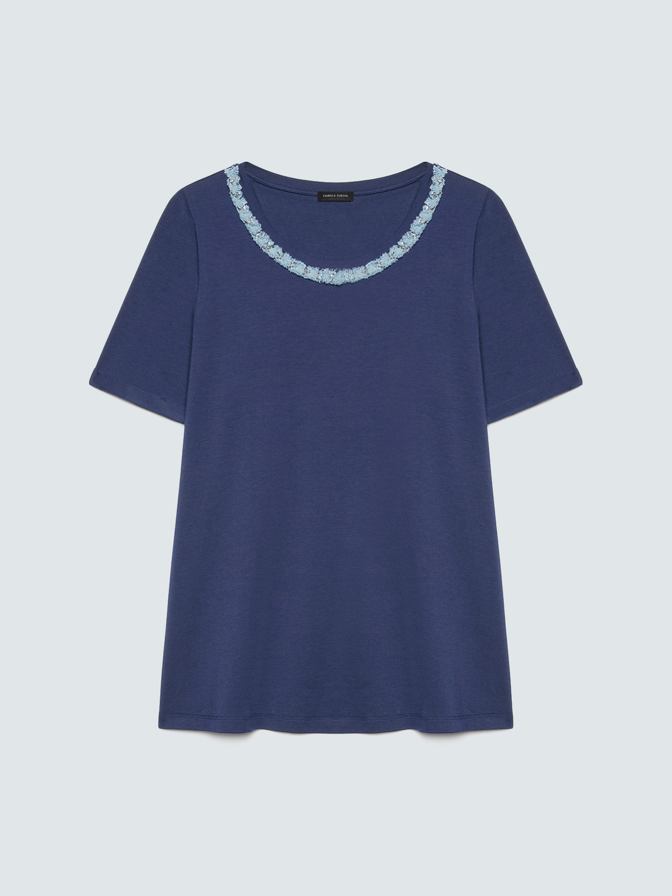 Cotton t-shirt with neckline appliqu&eacute; image number 4
