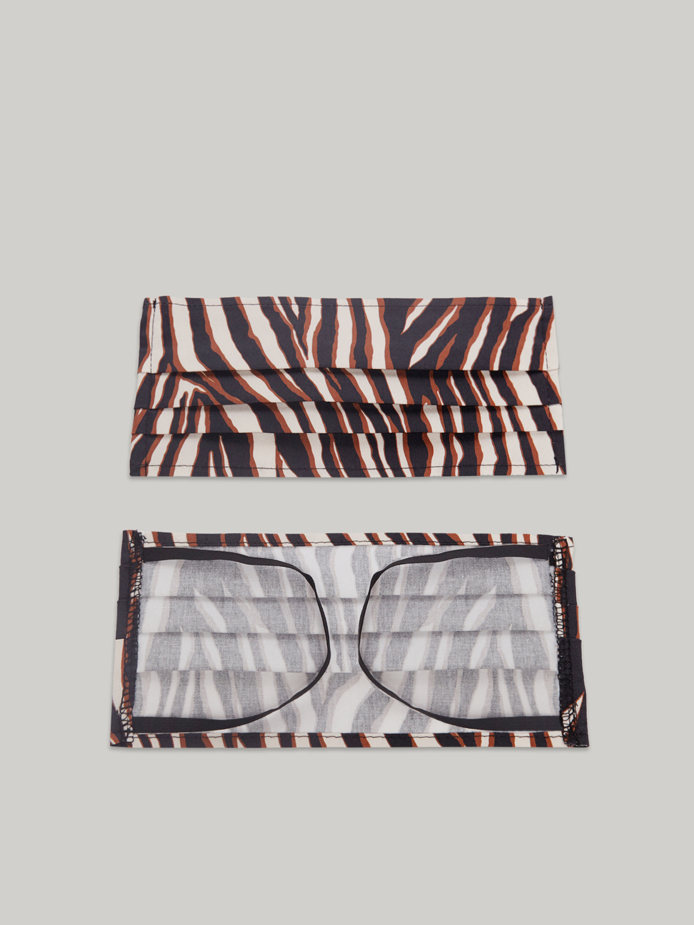 Paquete de 5 mascarillas reutilizables image number 2