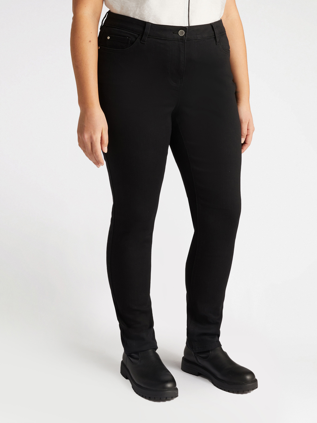 Jeans skinny total black image number 0