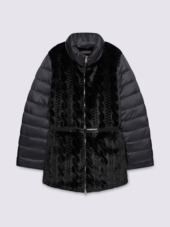 Two-material jacket with quilted sleeves