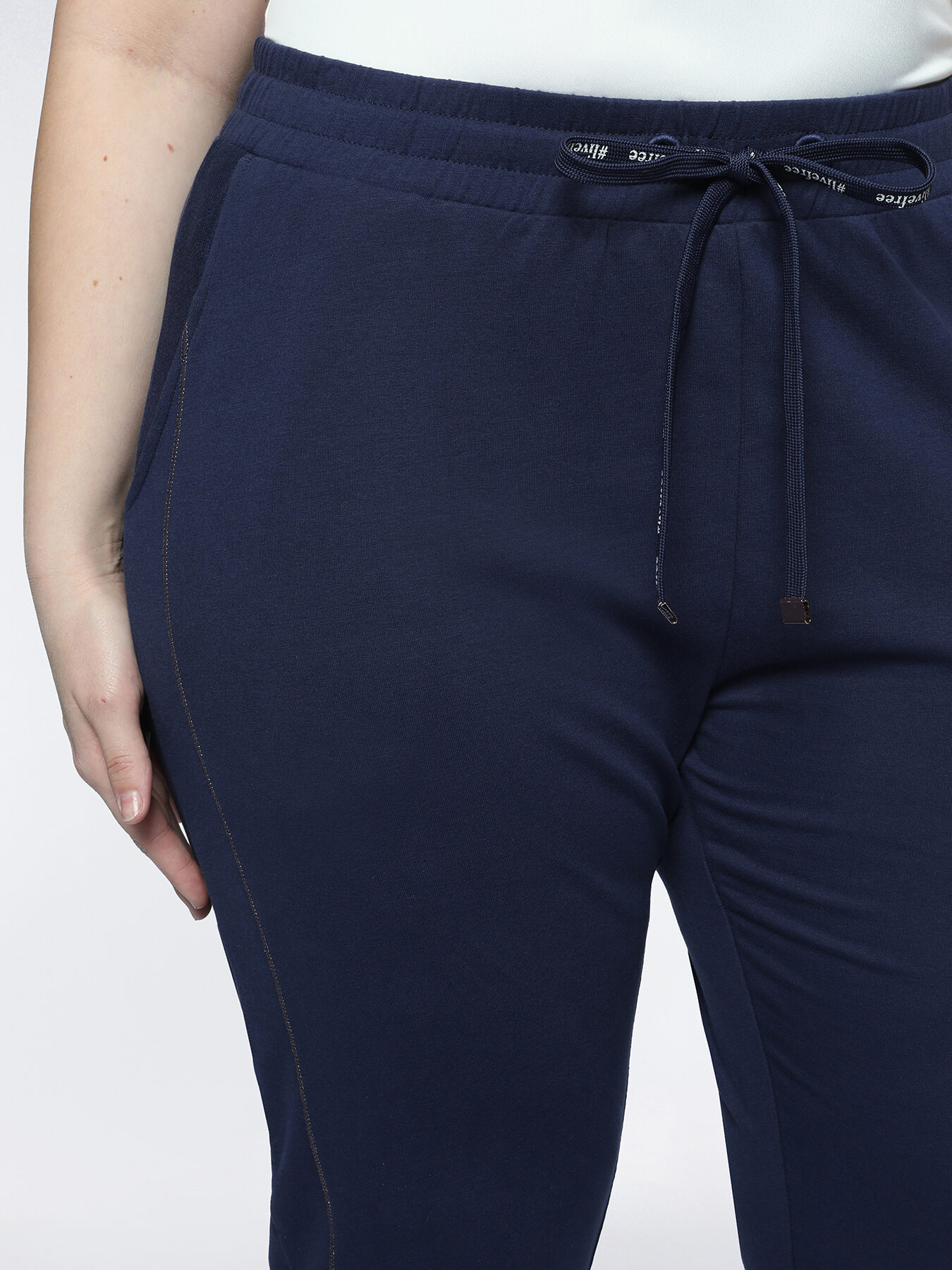 Pantalones de felpa image number 2