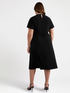 Vestido en tejido de punto con trabilla lateral image number 1