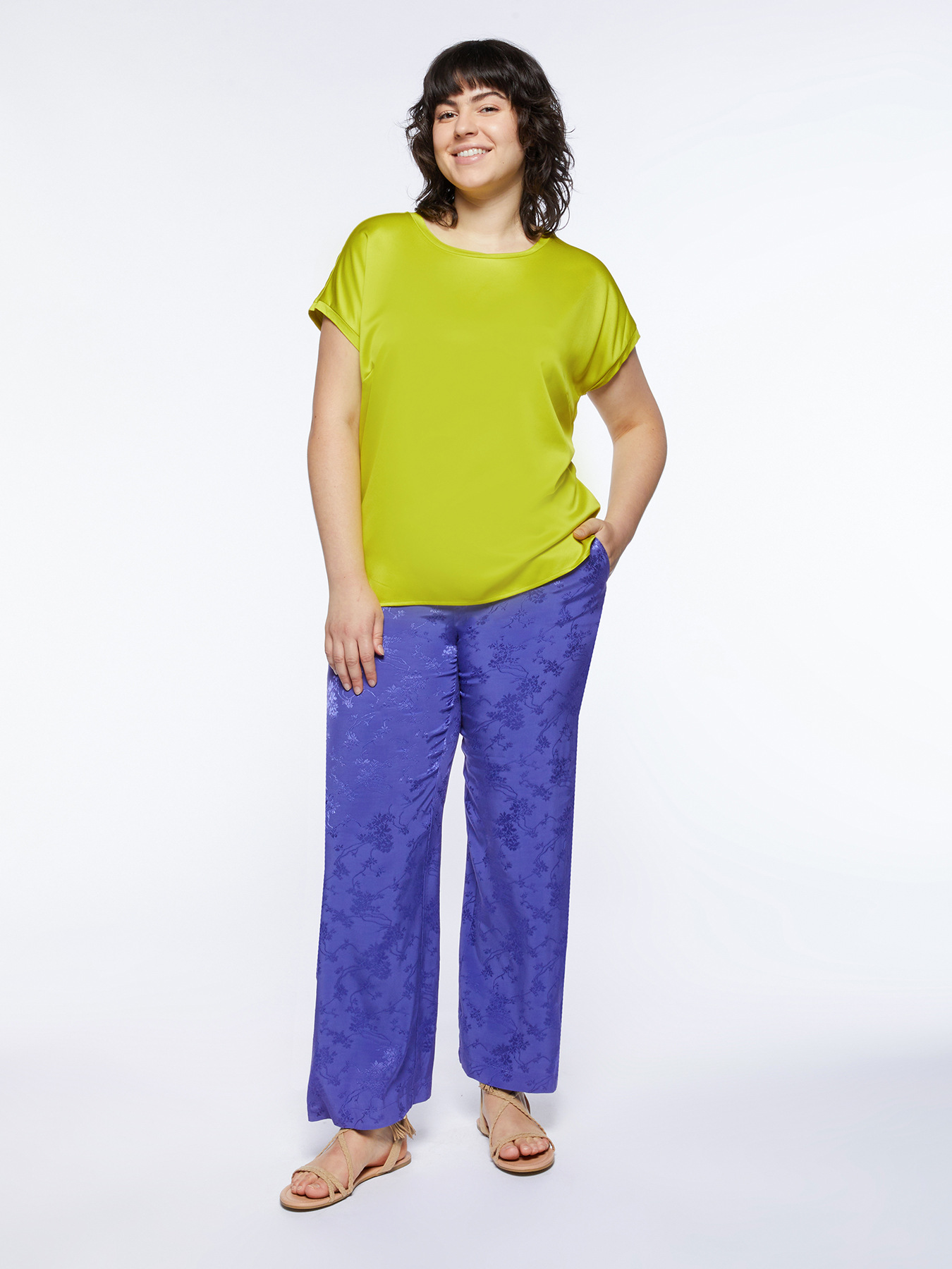 Blusa in raso image number 2