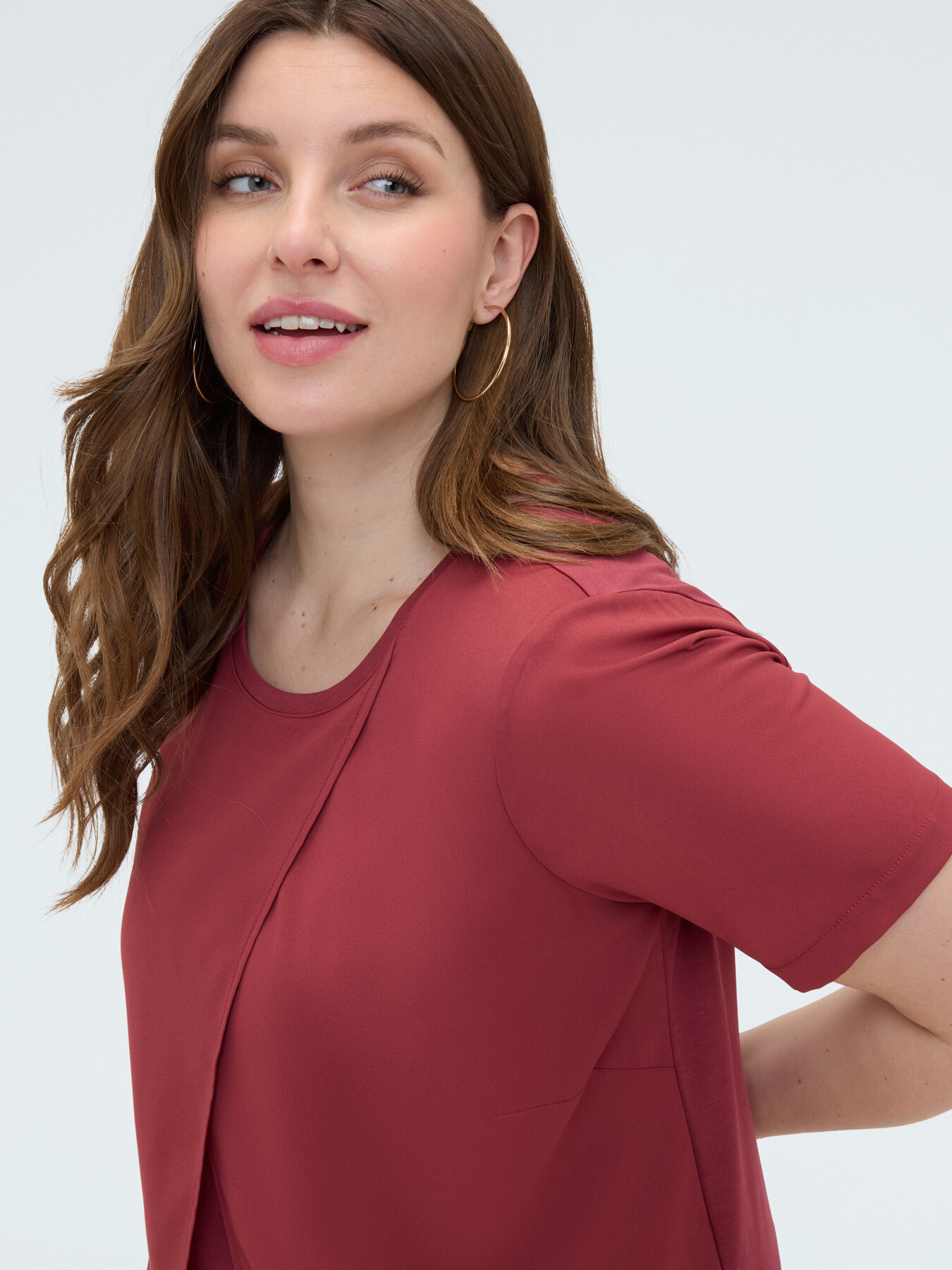 Bi-material t-shirt with wallet detail image number 3