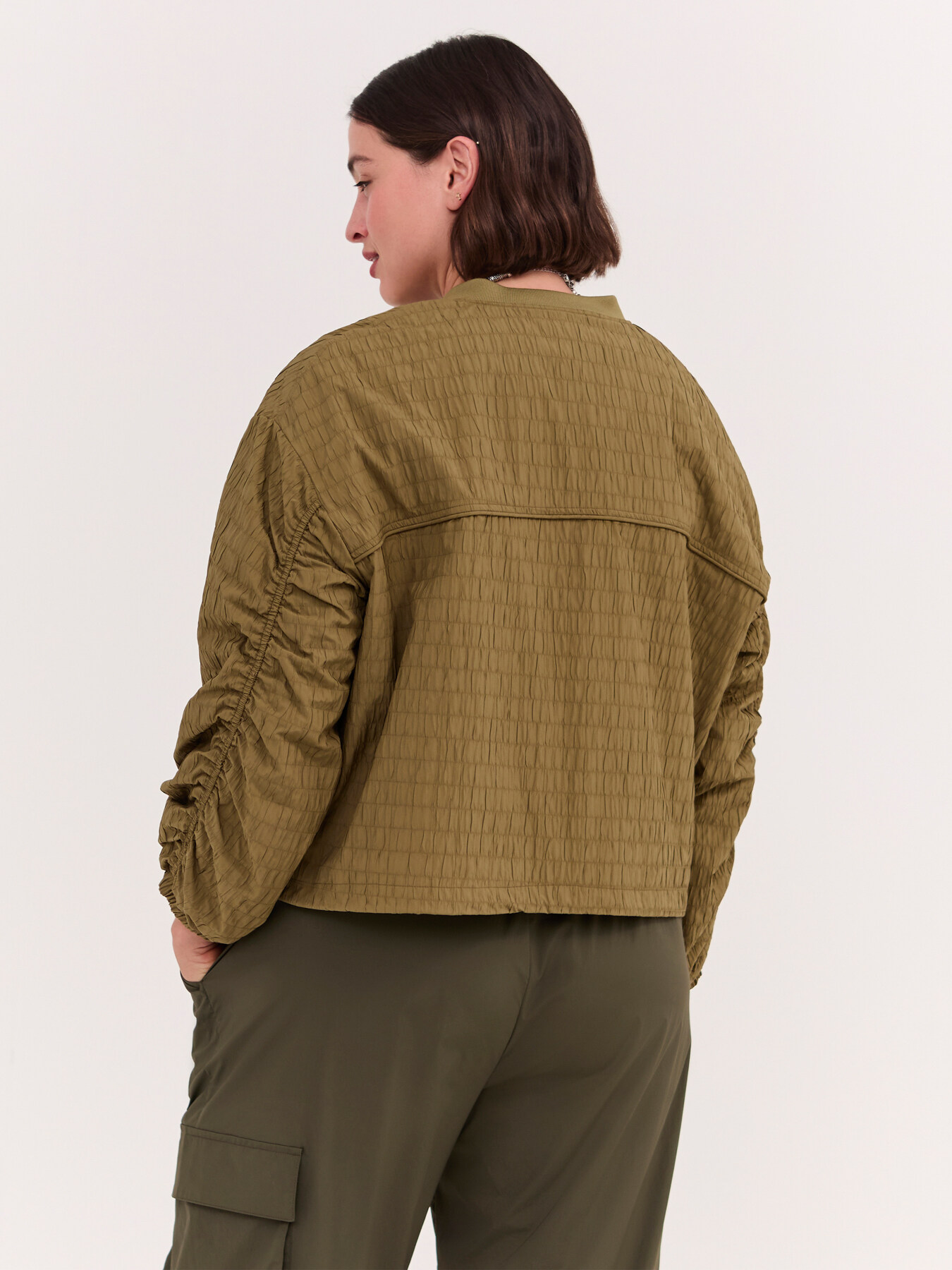 Short bomber jacket with raglan sleeves image number 1