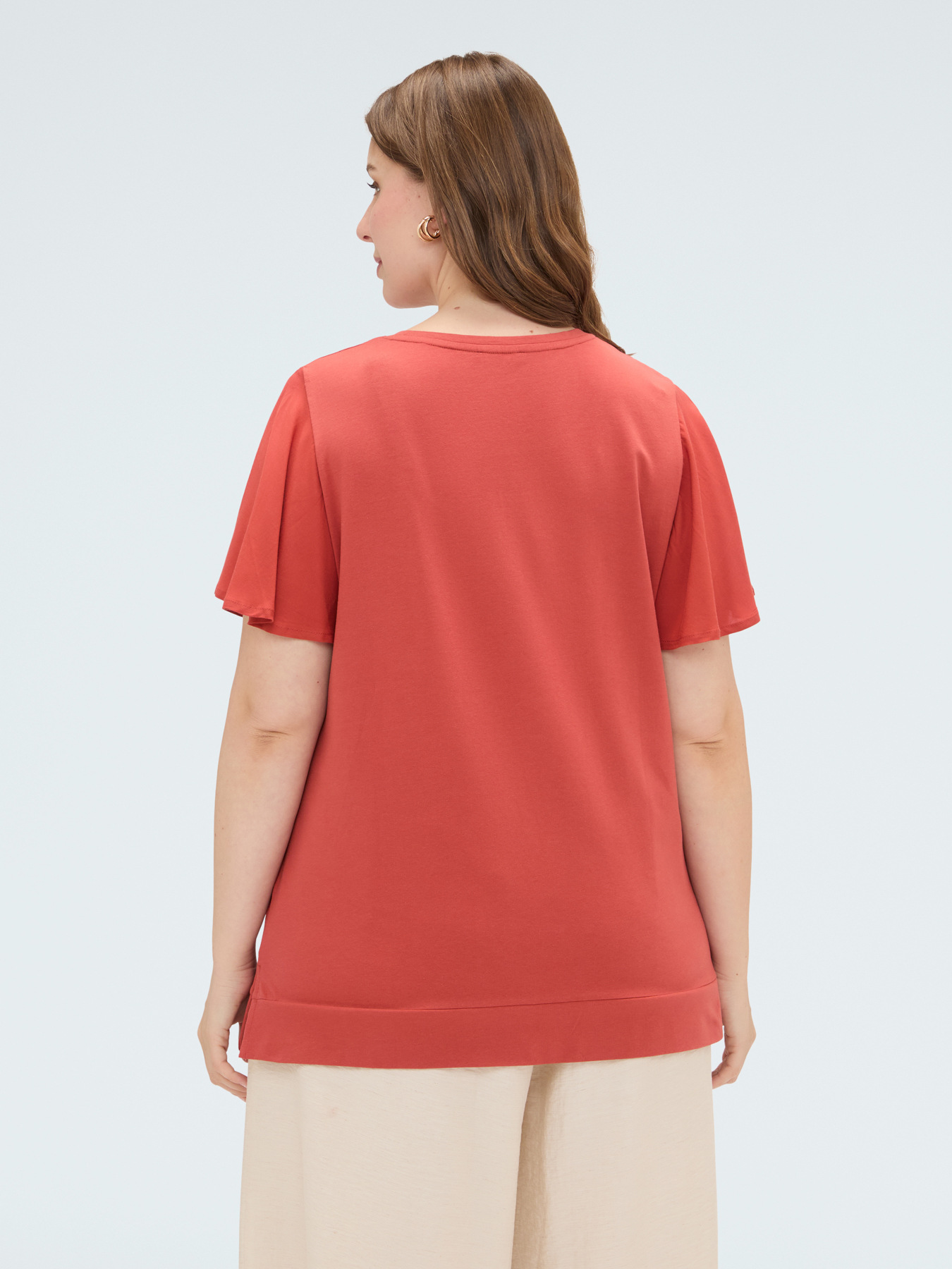 T-shirt in cotone con stampa e paillettes image number 1