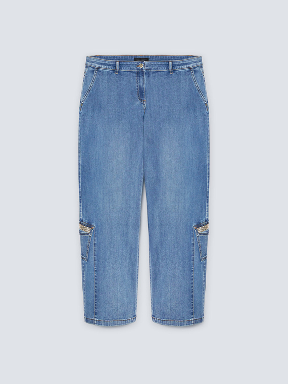 Regular cargo jeans with appliqués