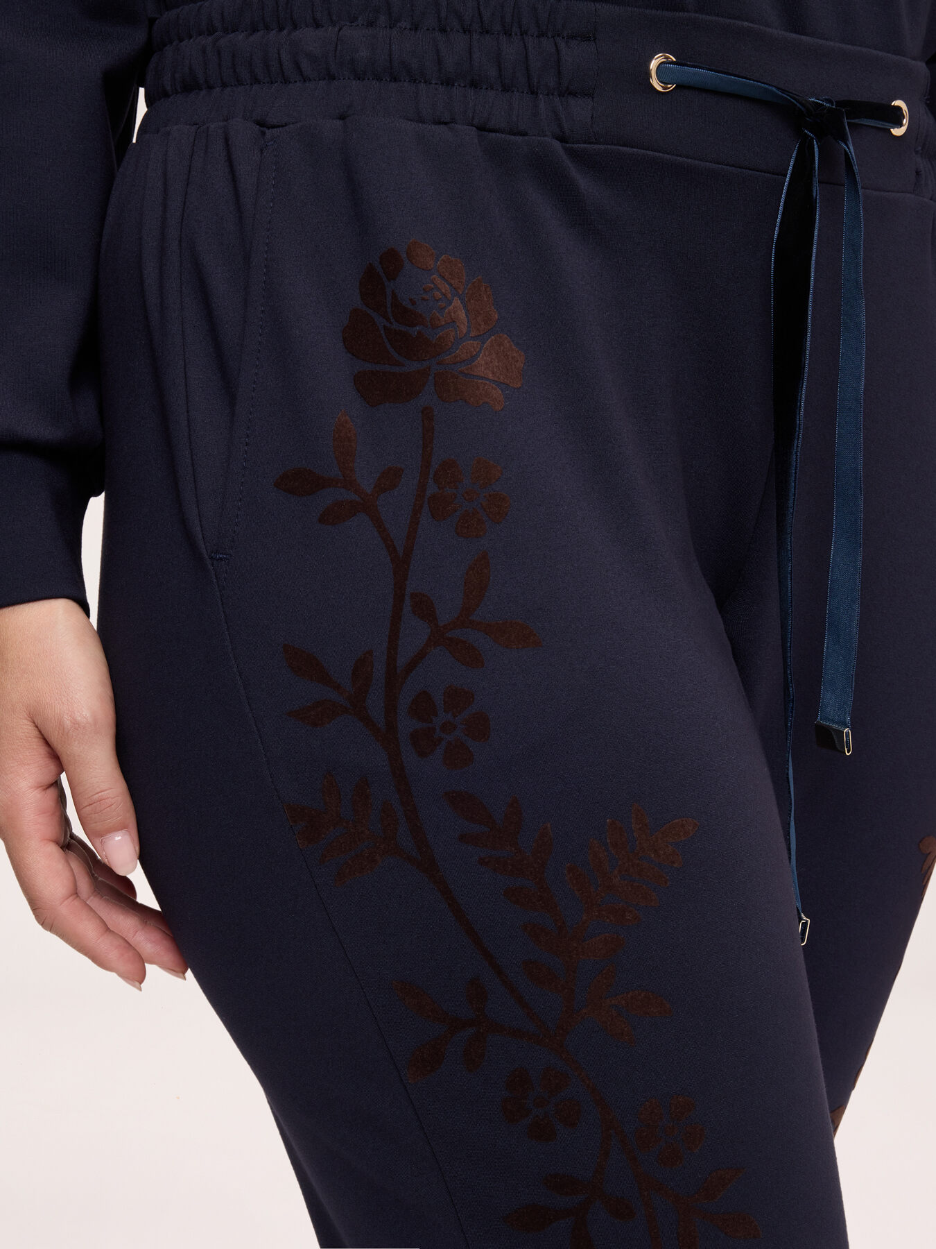 Joggers en jersey avec flocage image number 3