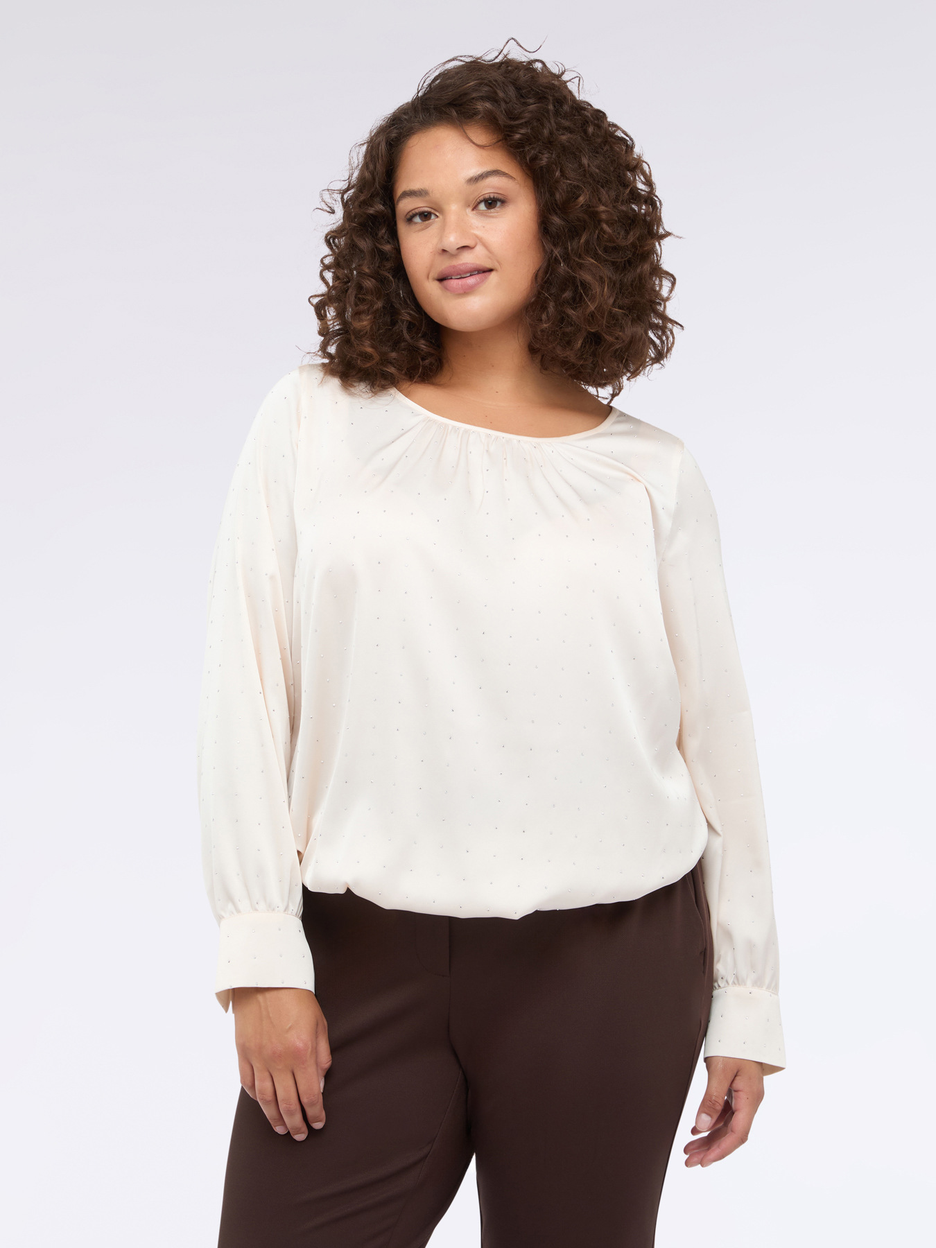 &Sigma;&alpha;&tau;έ&nu; &mu;&pi;&lambda;&omicron;ύ&zeta;&alpha; &mu;&epsilon; &lambda;ά&mu;&psi;&epsilon;&iota;&sigmaf; image number 0