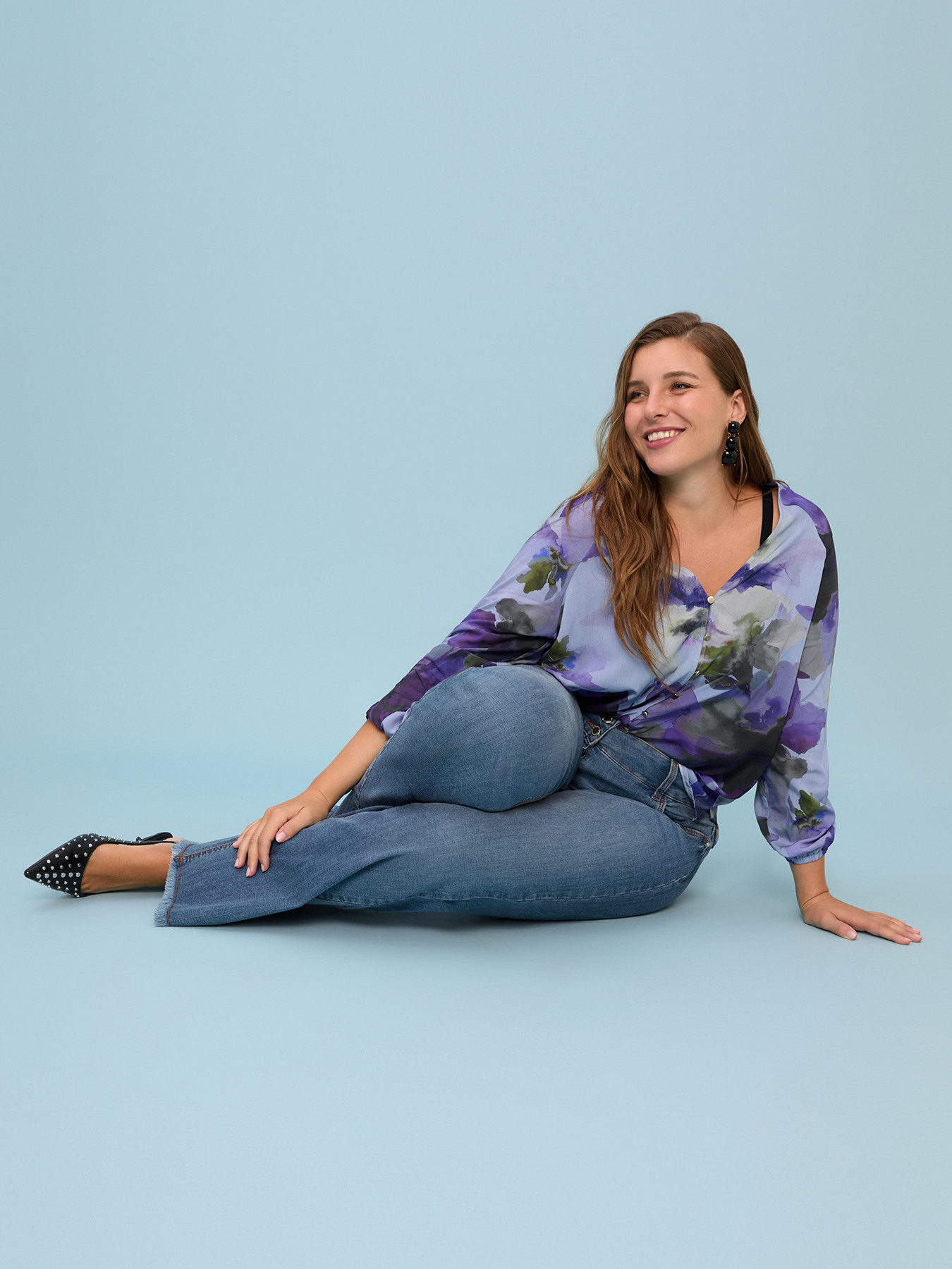 Blusa con estampado floral de viscosa image number 0