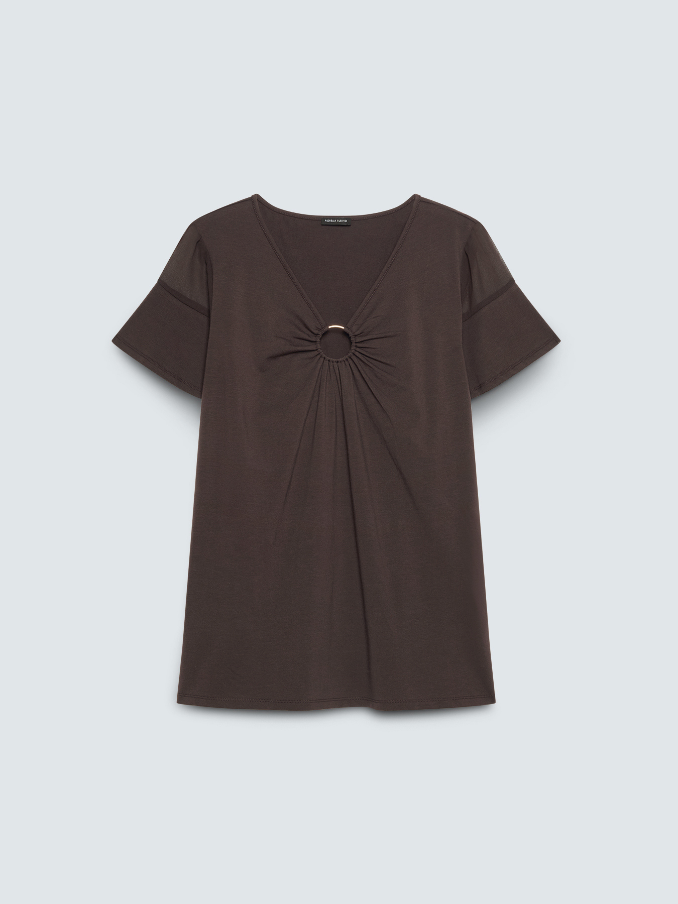 Jersey t-shirt with ring and draping image number 4
