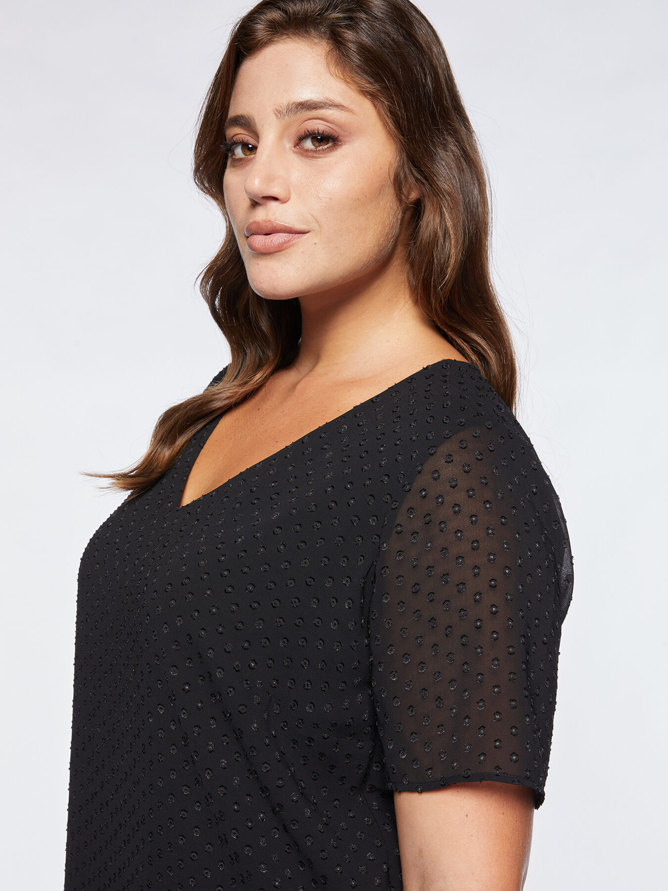 Mini dress in tessuto plumetis image number 2