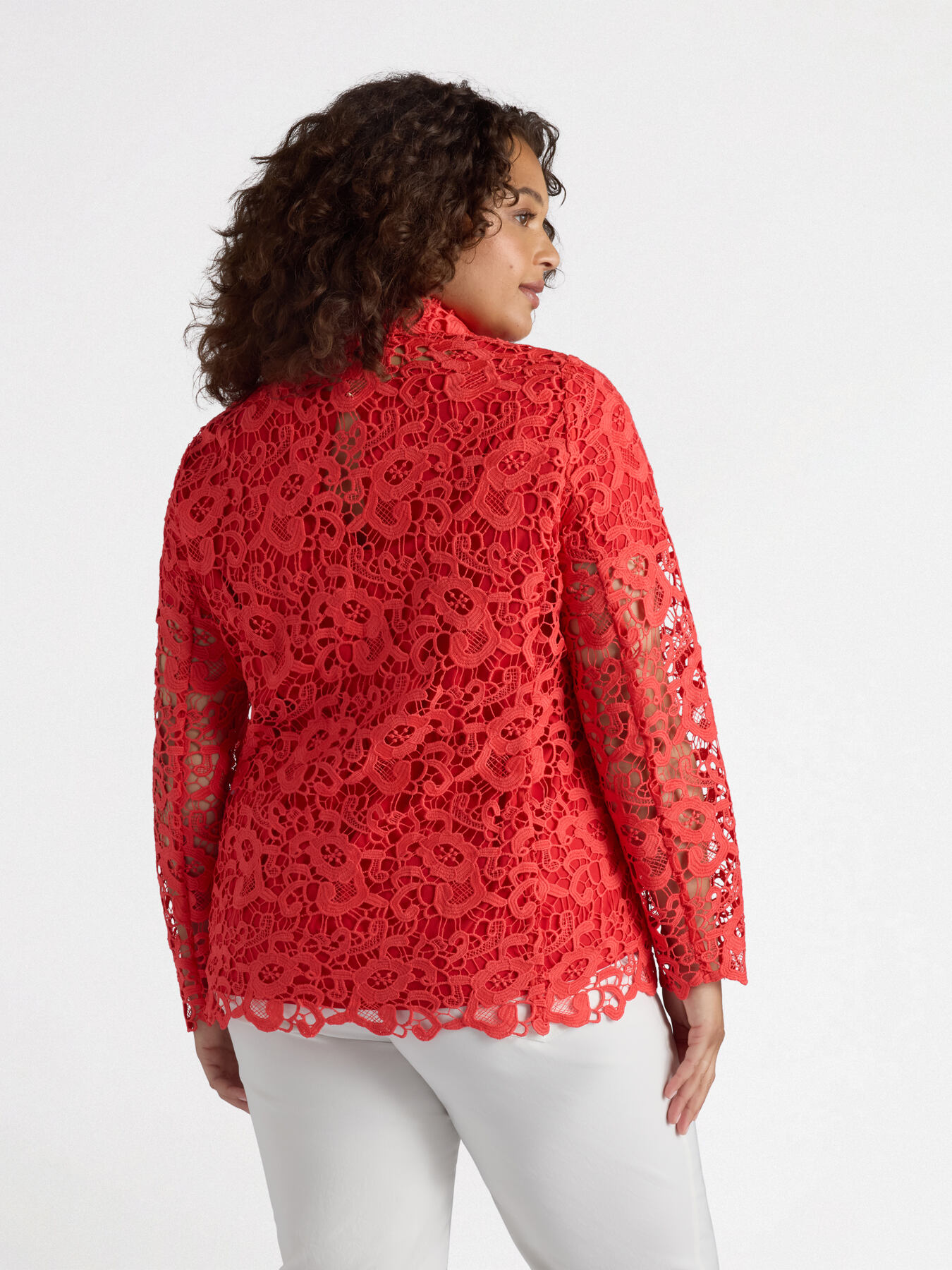 Blazer de encaje image number 1