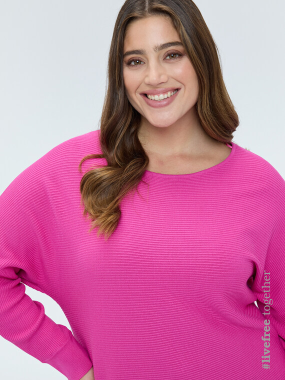 Ribbed sweater with kimono sleeves