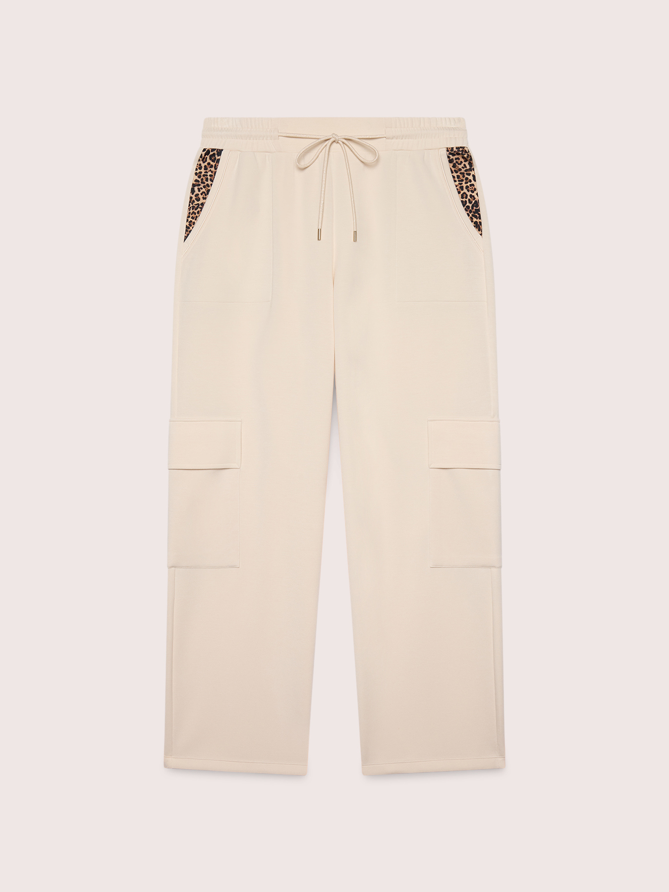 Cargo pants with leopard print image number 4