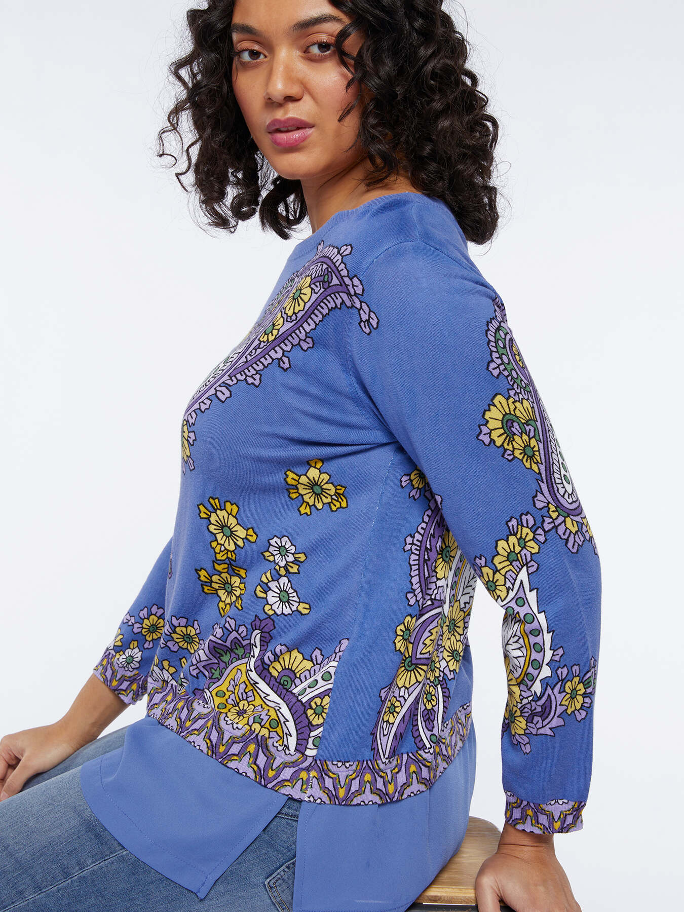 Pull imprim&eacute; avec bordure en tissu image number 3