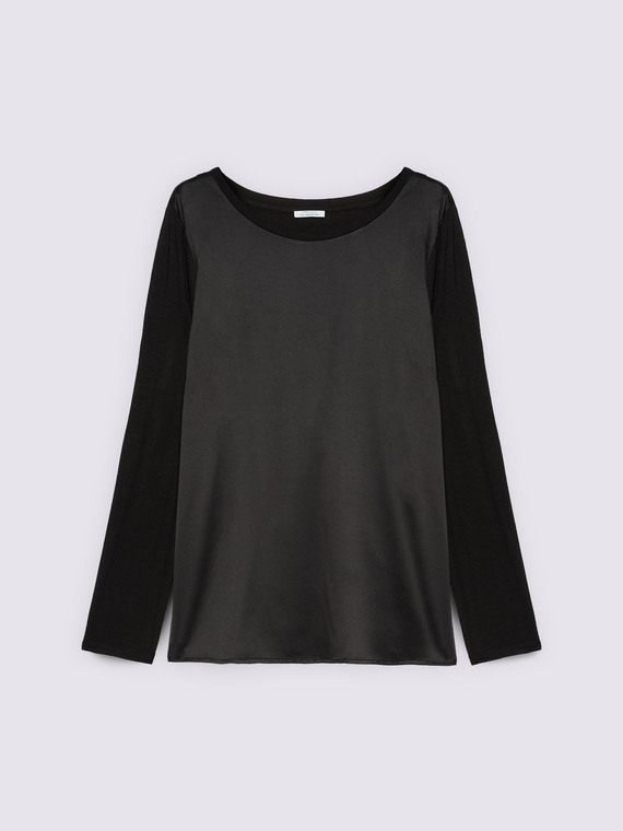 Two-material long-sleeved T-shirt
