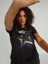 T-Shirt mit Pailletten-Stern image number 2