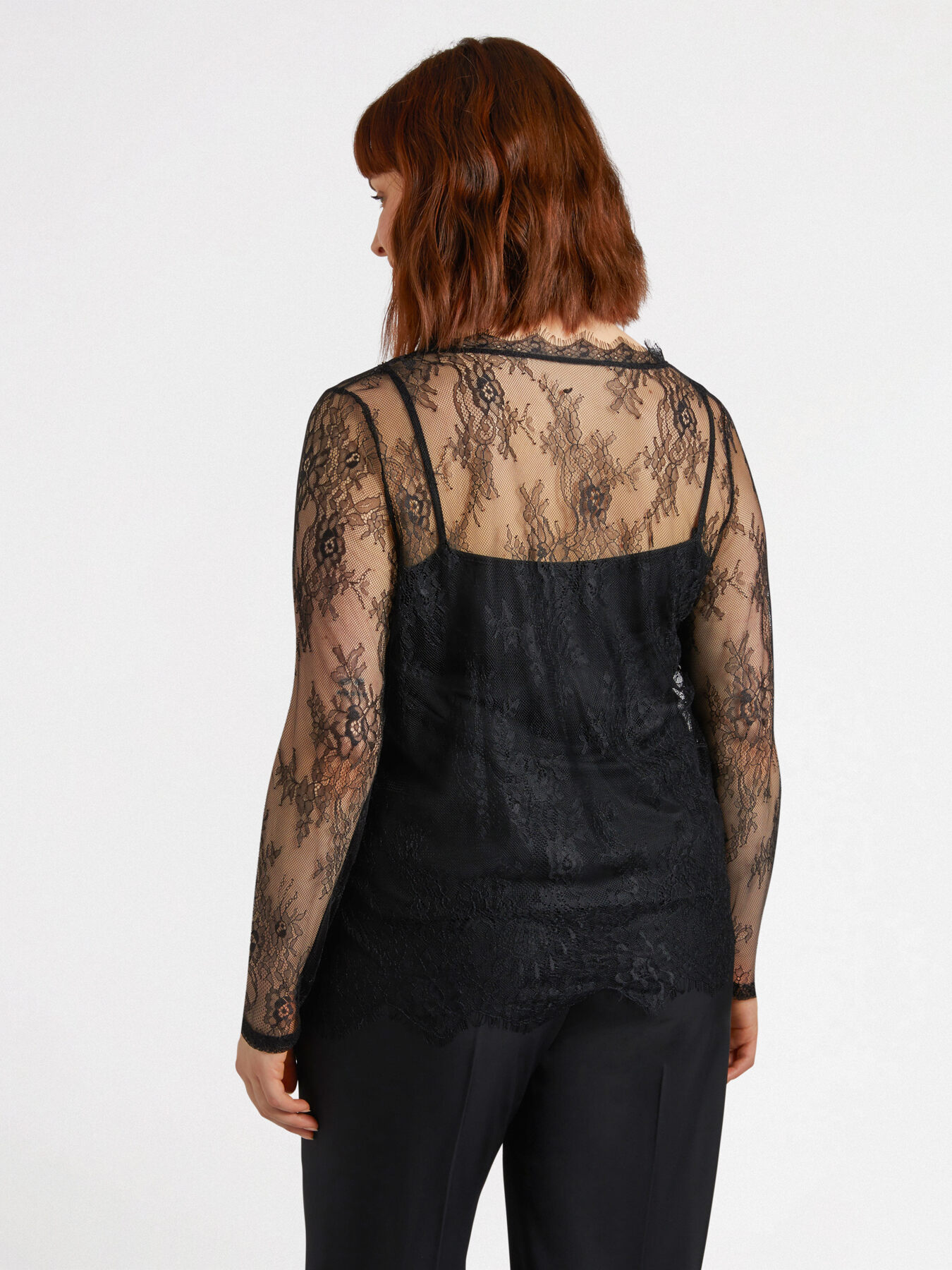 Camiseta con encaje con top image number 1