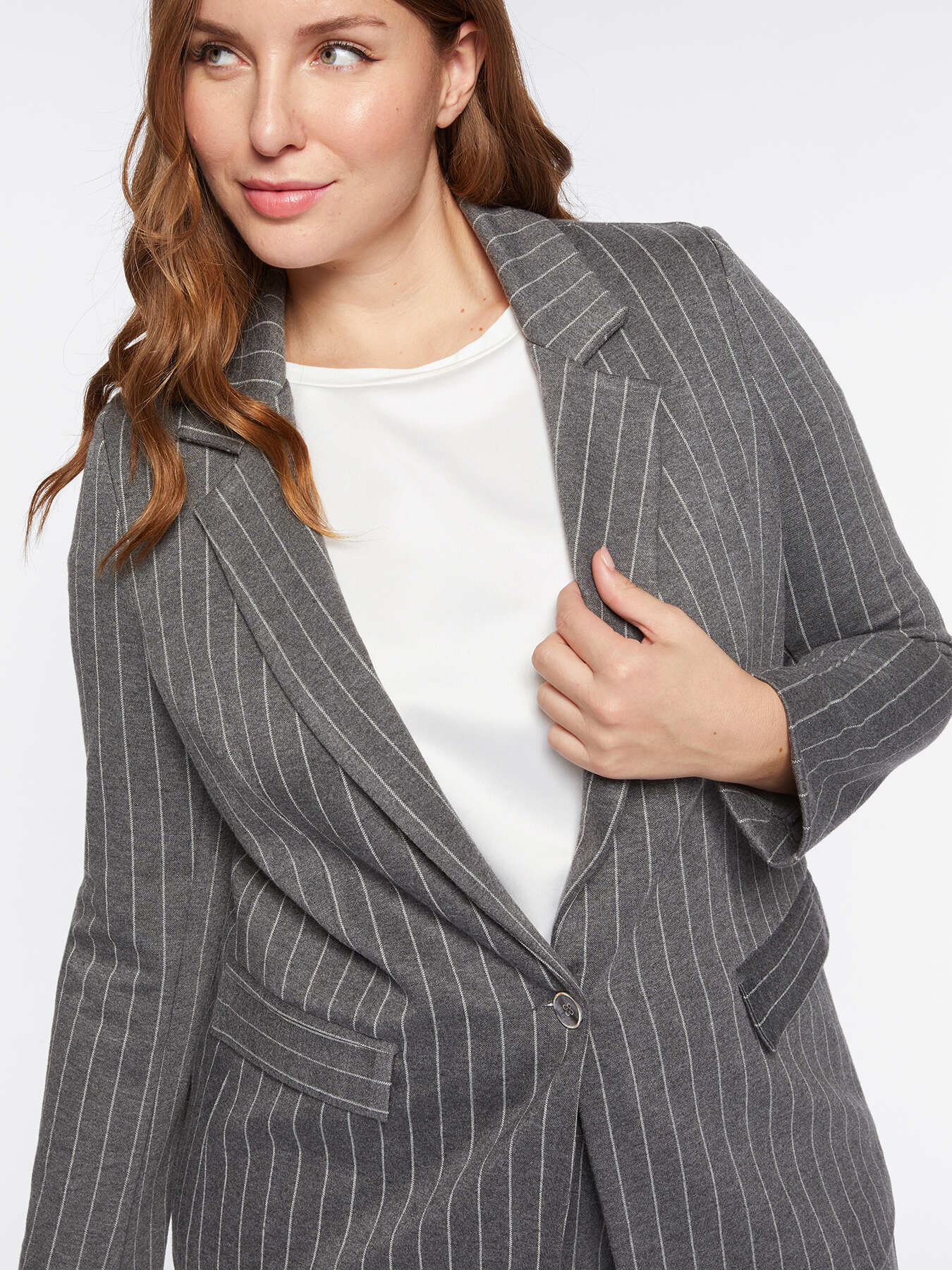 Blazer in tessuto gessato image number 2