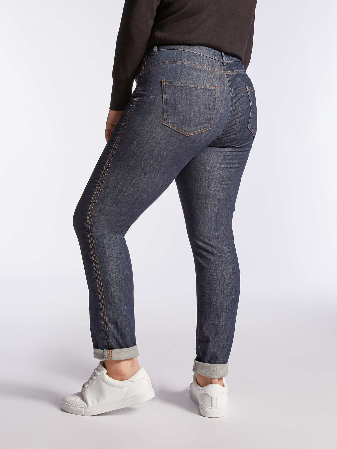 Blue rinse skinny jeans image number 1