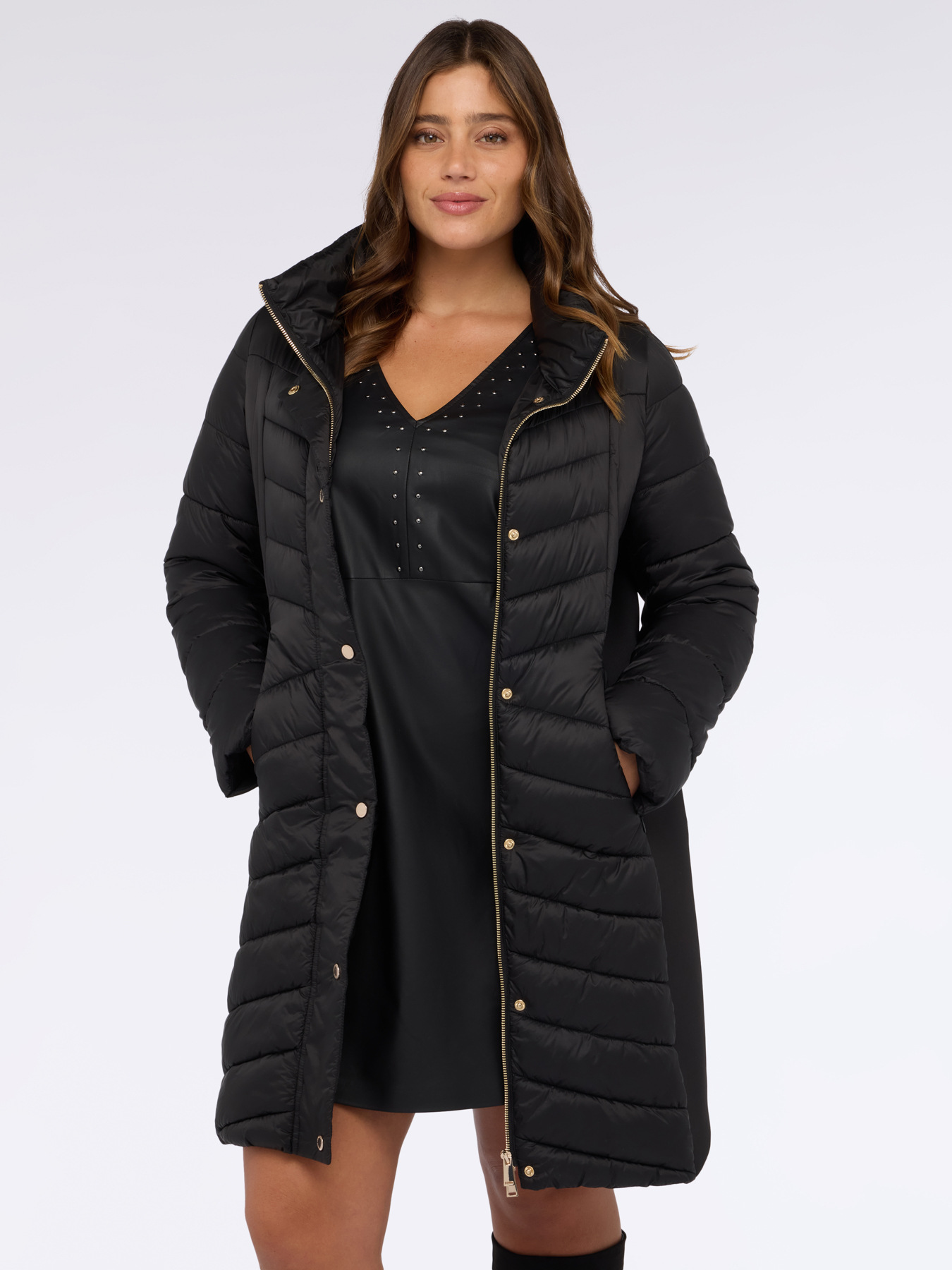 Long down jacket with hood and quilting image number 6