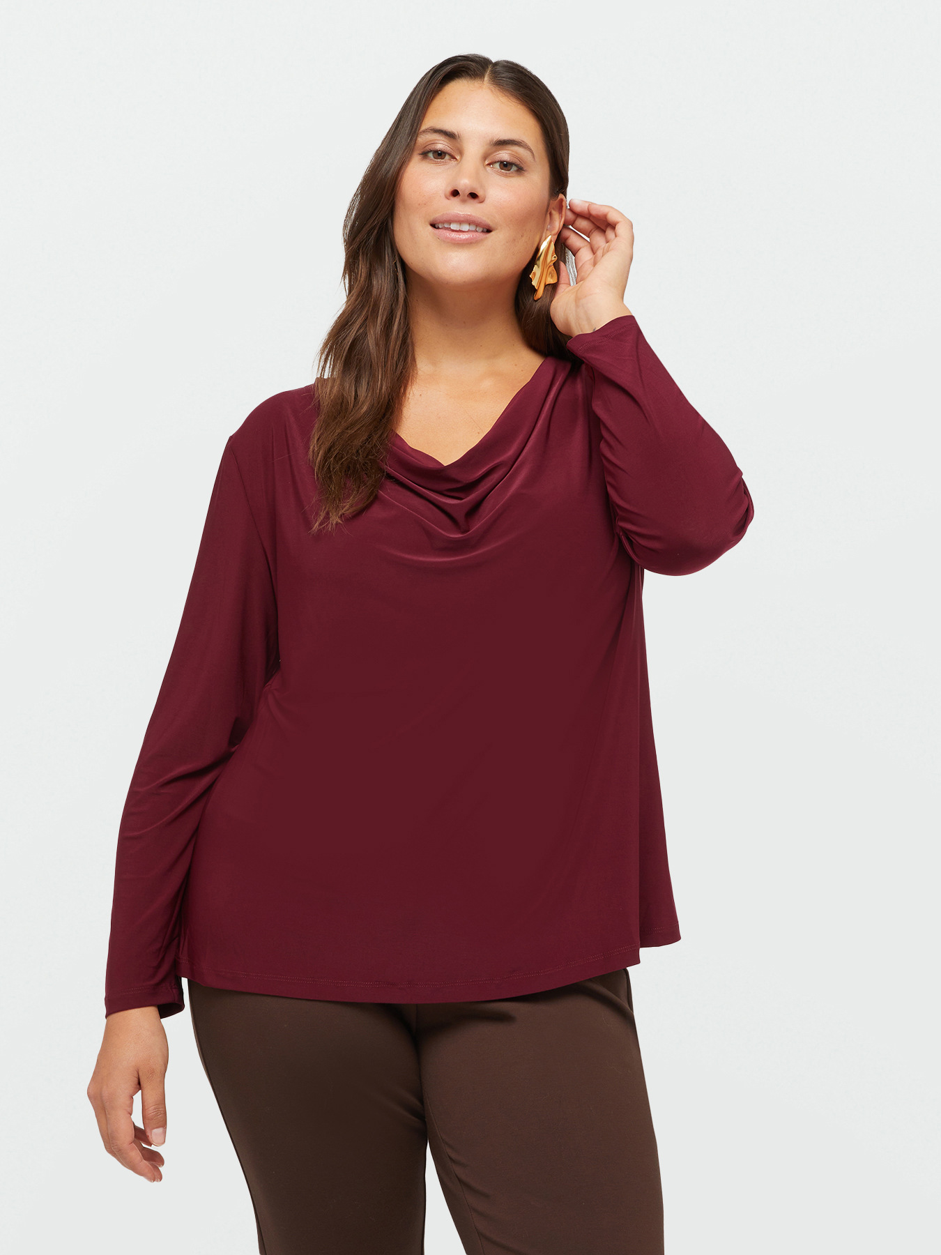 T-shirt with cowl neck image number 2