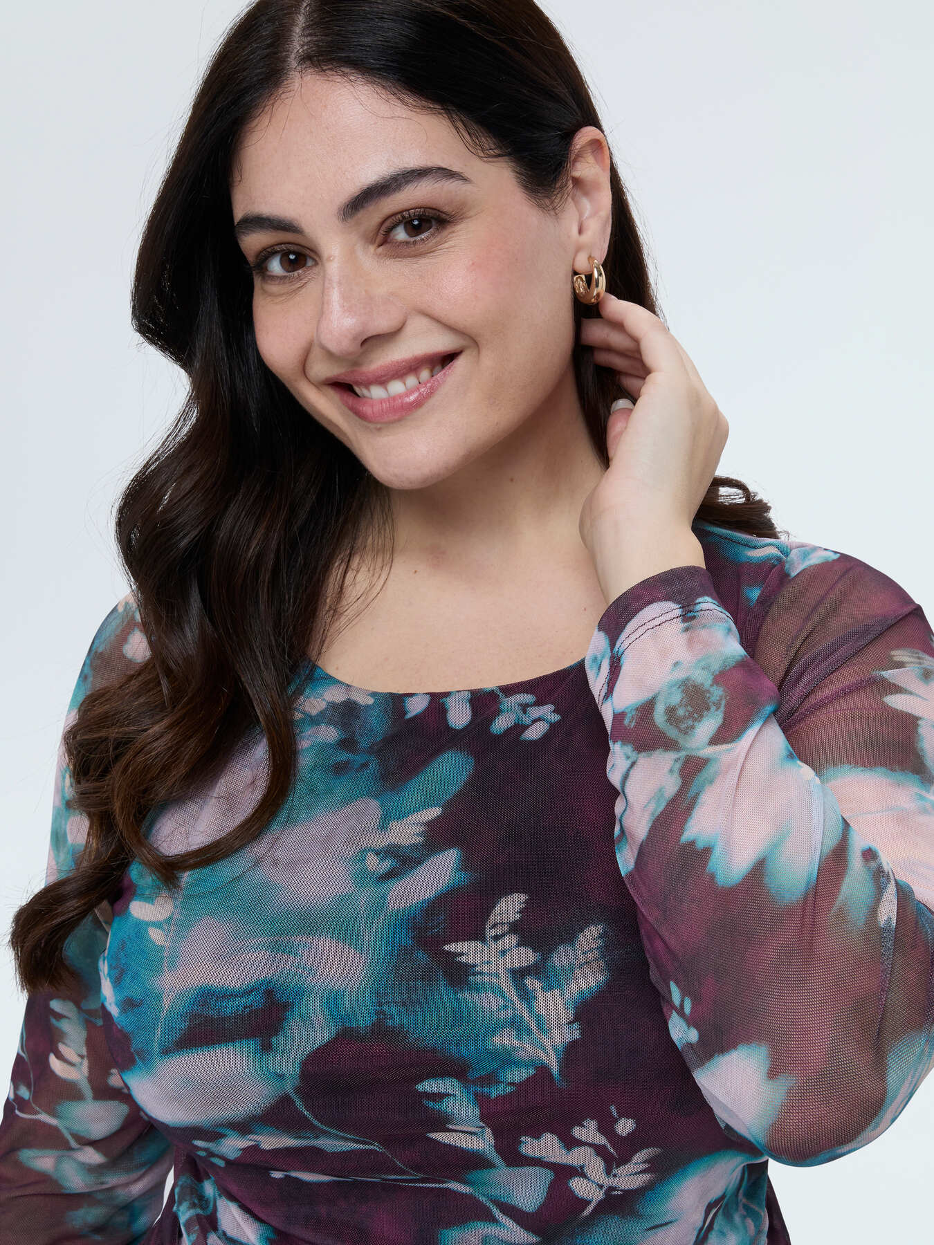 Tulle T-shirt with floral print image number 3