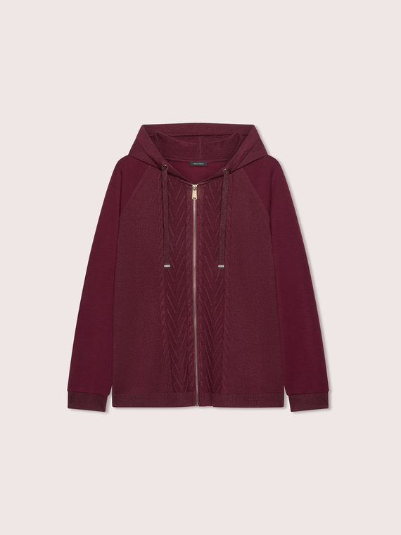 Offene Strickjacke mit Kapuze und Zopfmuster
