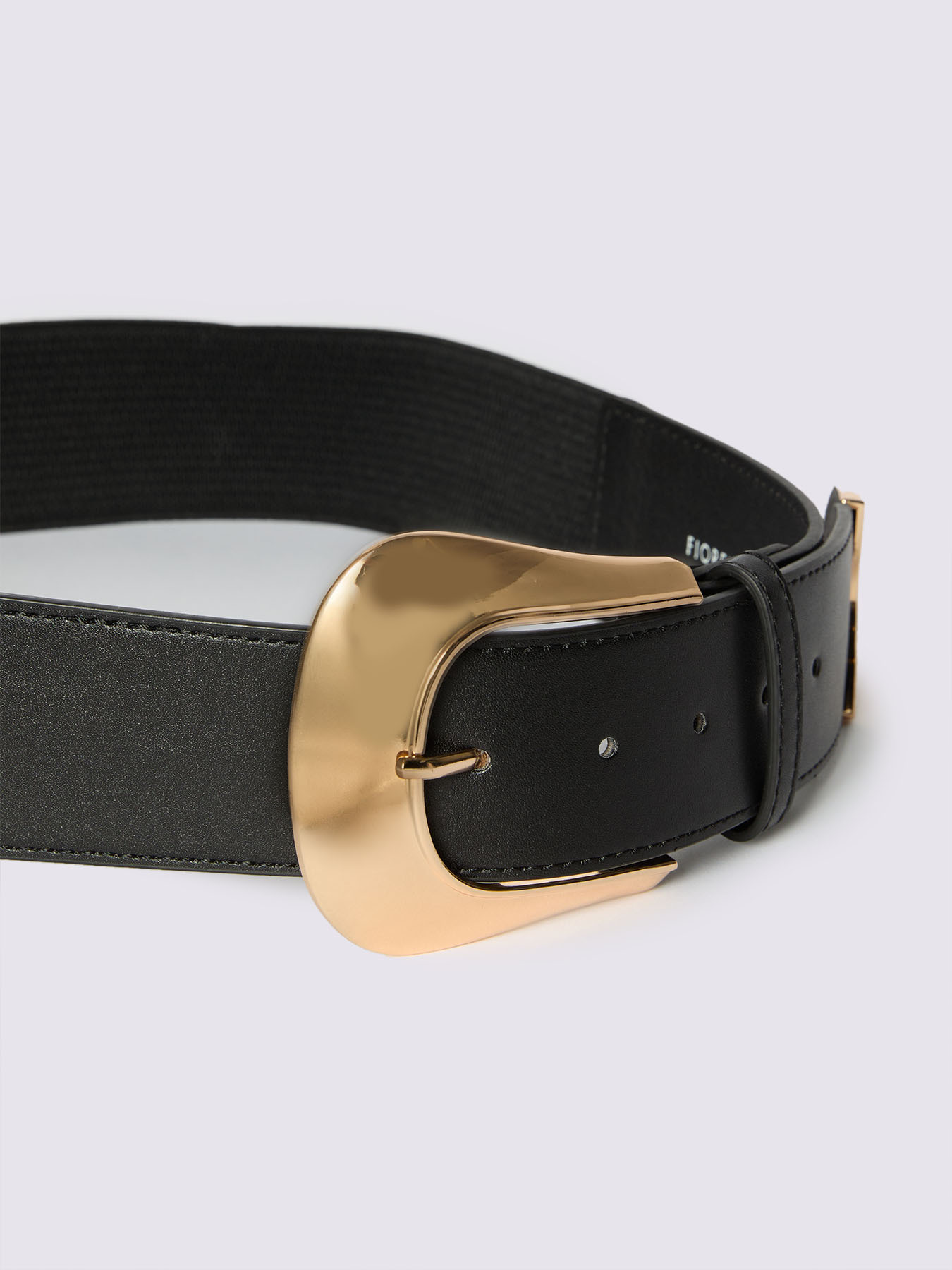 Belt with oversized golden buckle image number 2